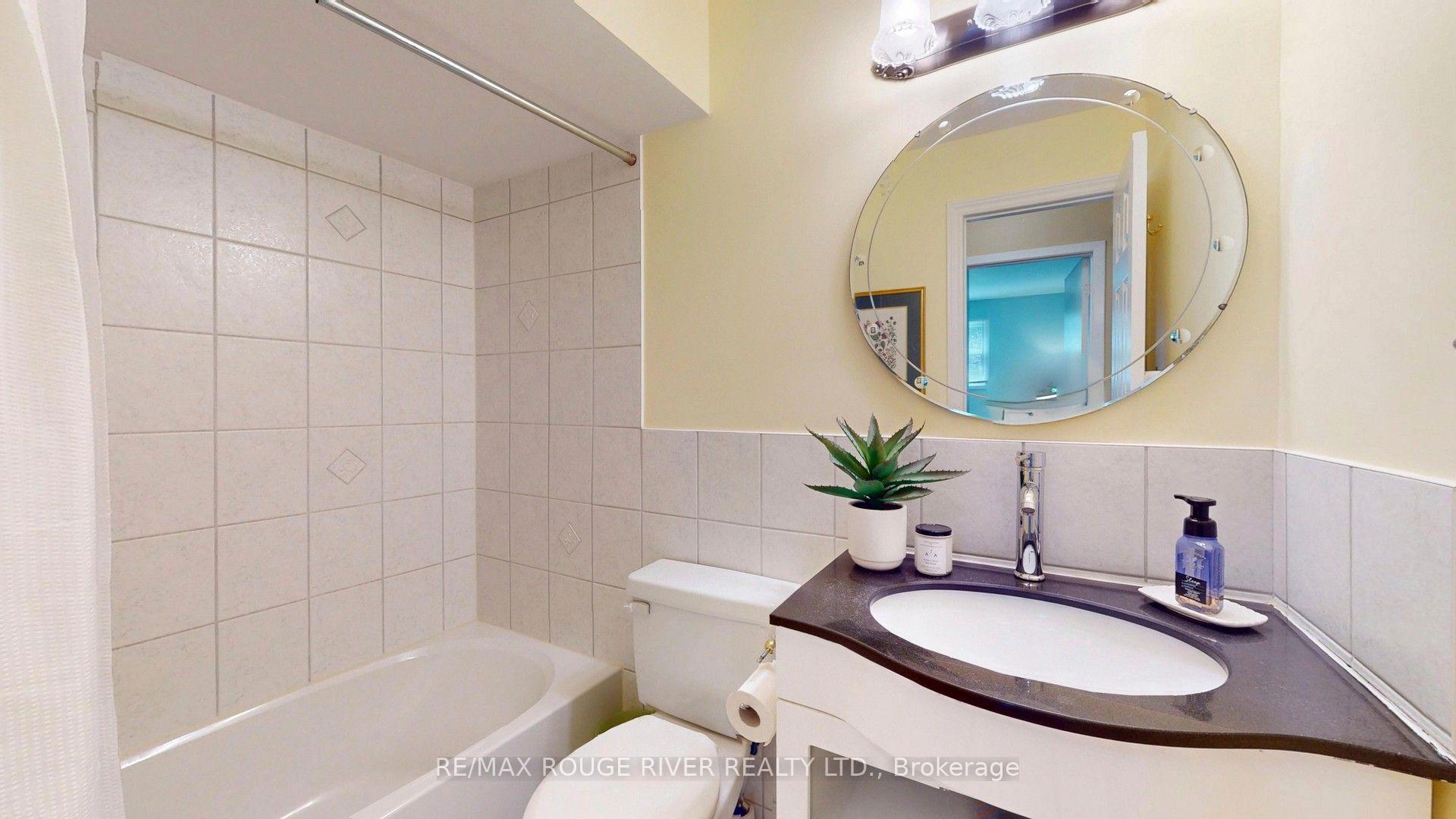 Photo 19 of 33 Pepper Tree Drive, Scarborough, Centennial Scarborough — HOMEH