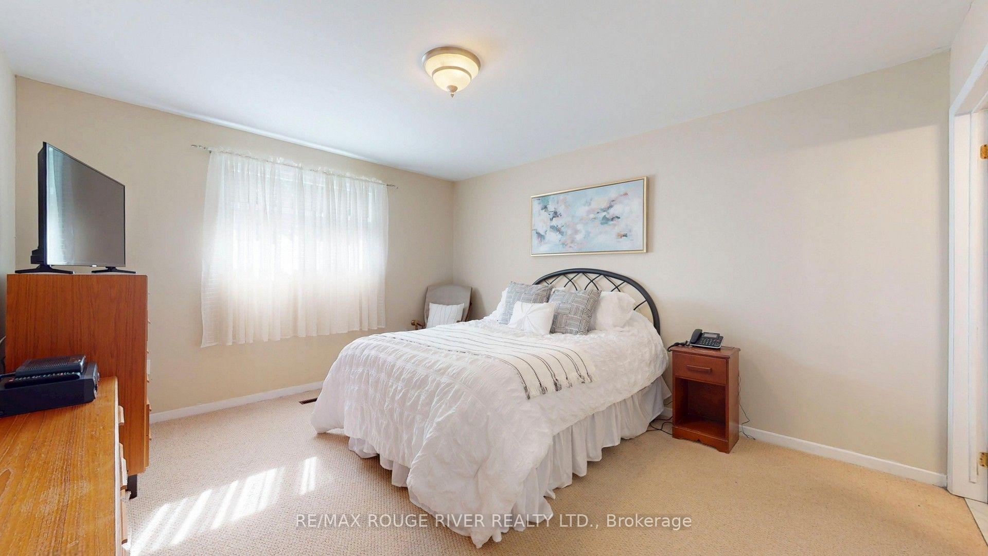 Photo 14 of 33 Pepper Tree Drive, Scarborough, Centennial Scarborough — HOMEH
