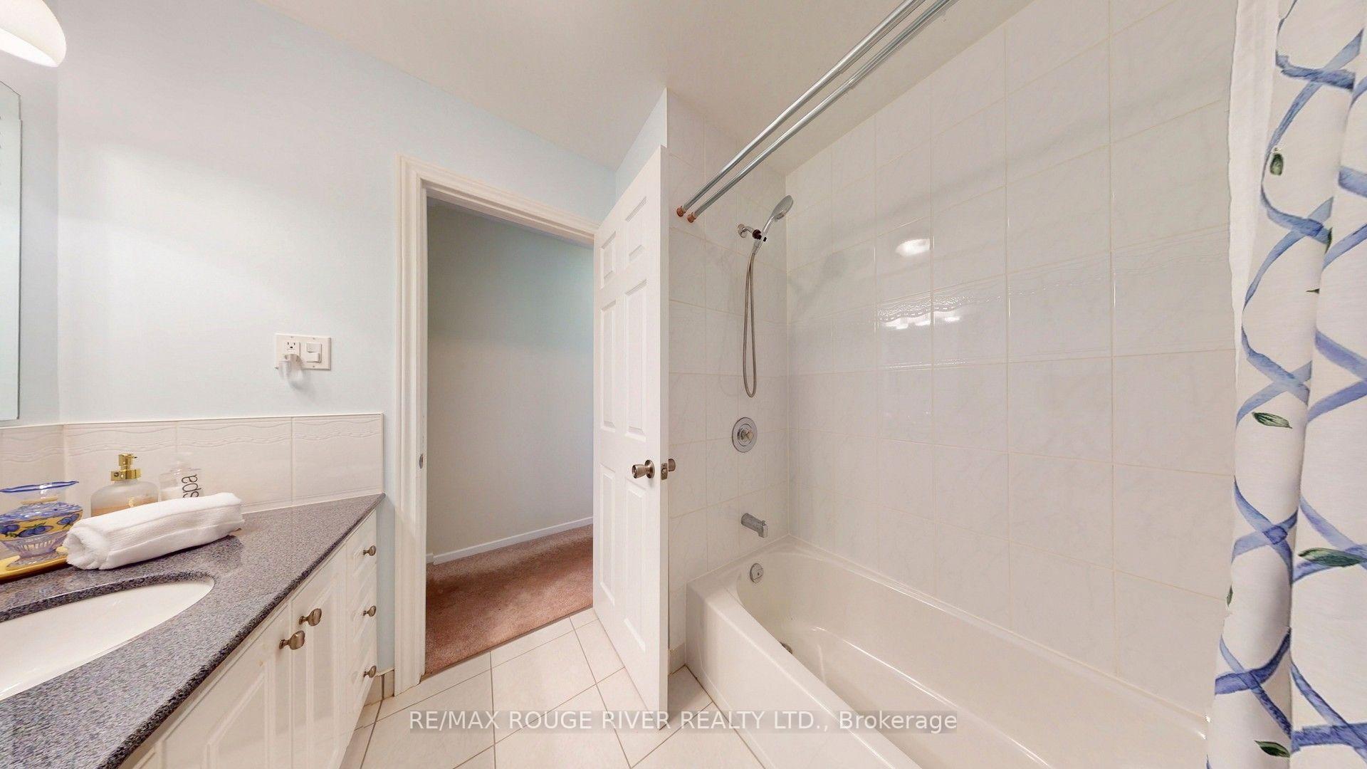 Photo 24 of 33 Pepper Tree Drive, Scarborough, Centennial Scarborough — HOMEH