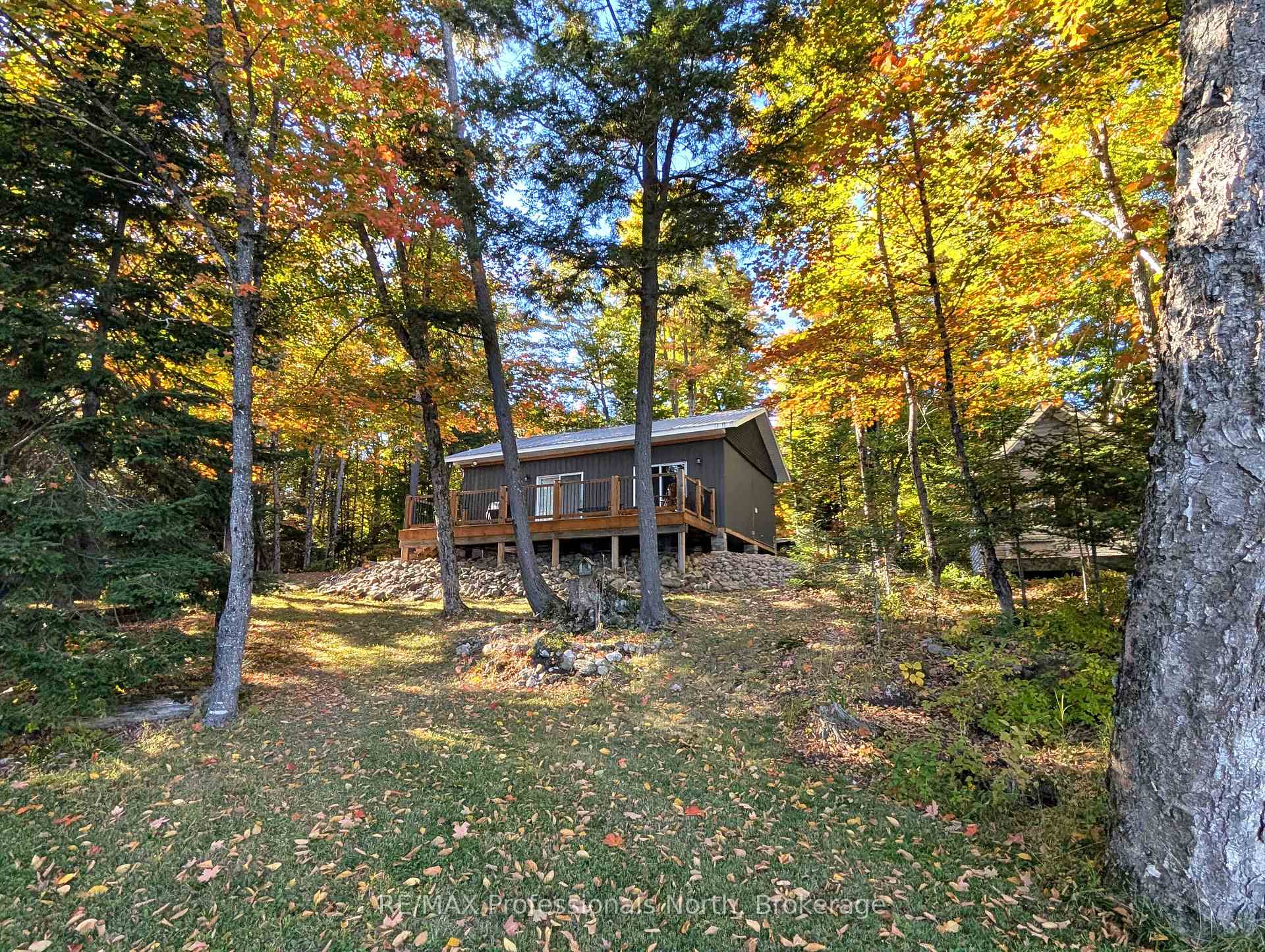 Photo 2 of 1179 Spring Lake Road, Parry Sound Remote Area, Lount — HOMEH
