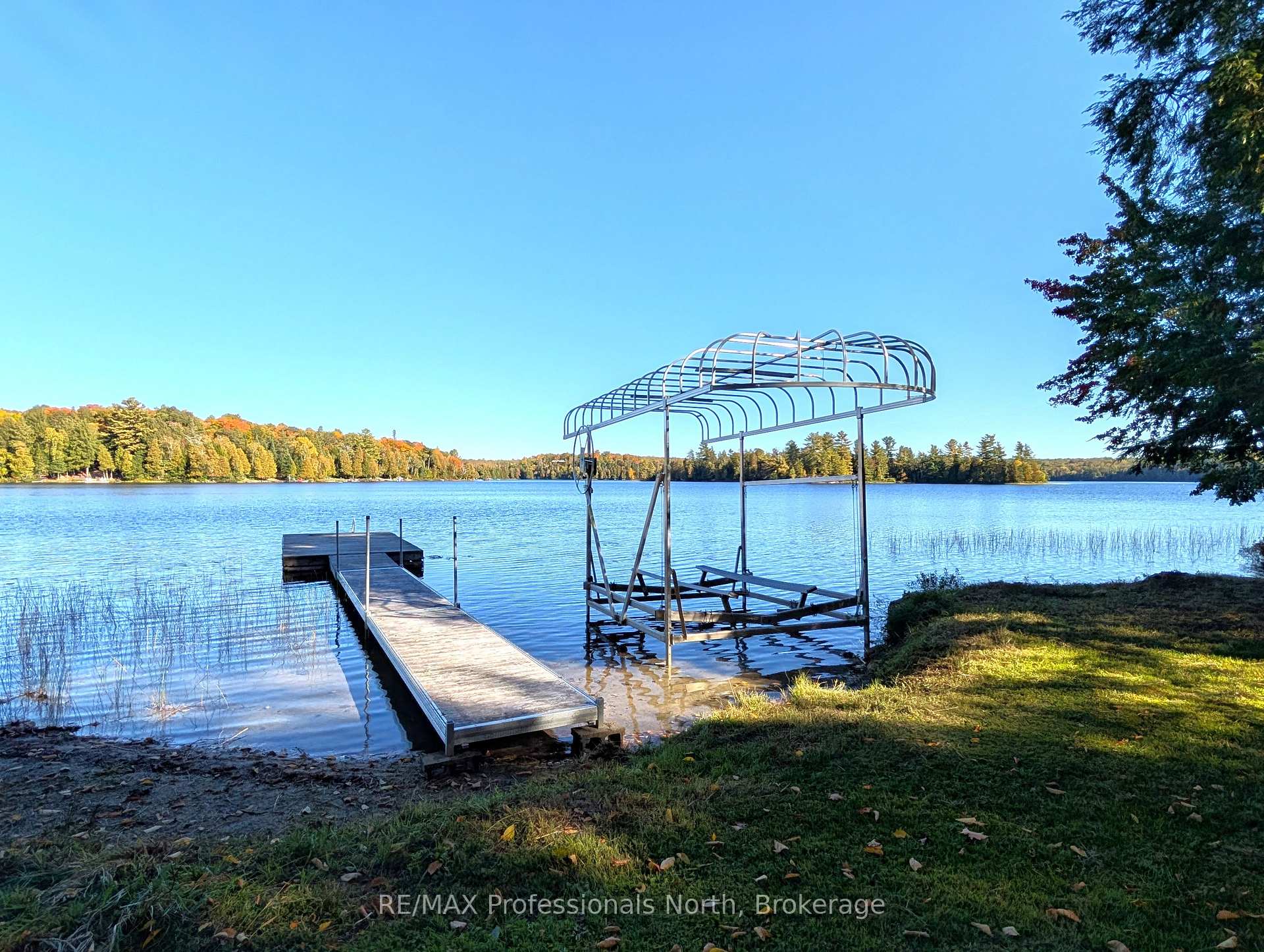 Photo 5 of 1179 Spring Lake Road, Parry Sound Remote Area, Lount — HOMEH
