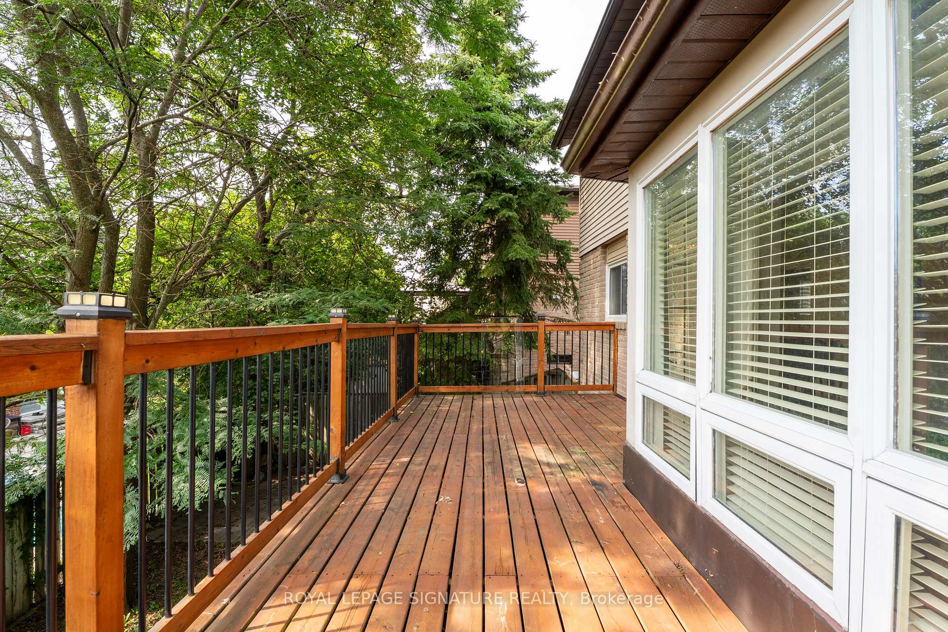 Photo 15 of 89 Batson Drive, Aurora, Aurora Village — HOMEH