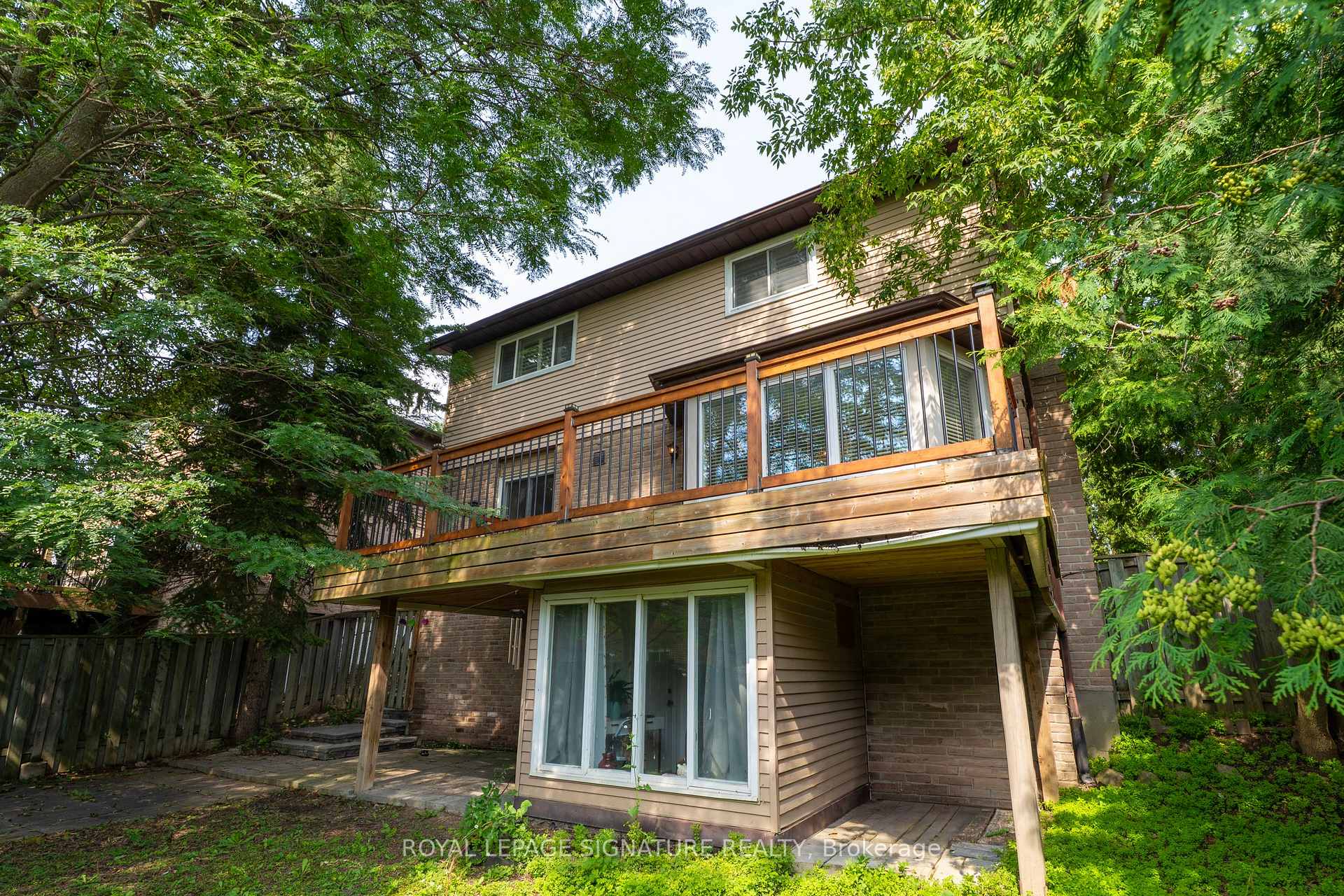 Photo 18 of 89 Batson Drive, Aurora, Aurora Village — HOMEH