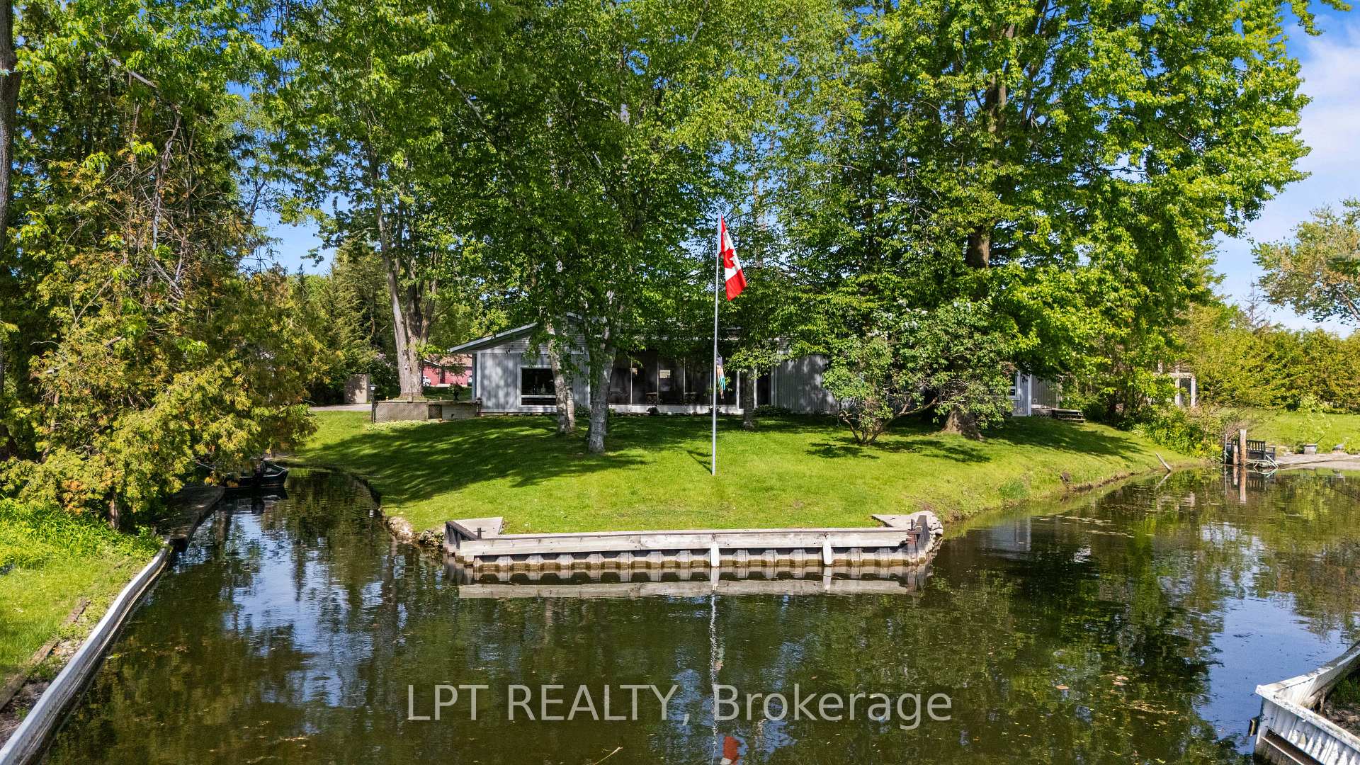 Photo 1 of 204A The Queensway, Georgina, Keswick North — HOMEH