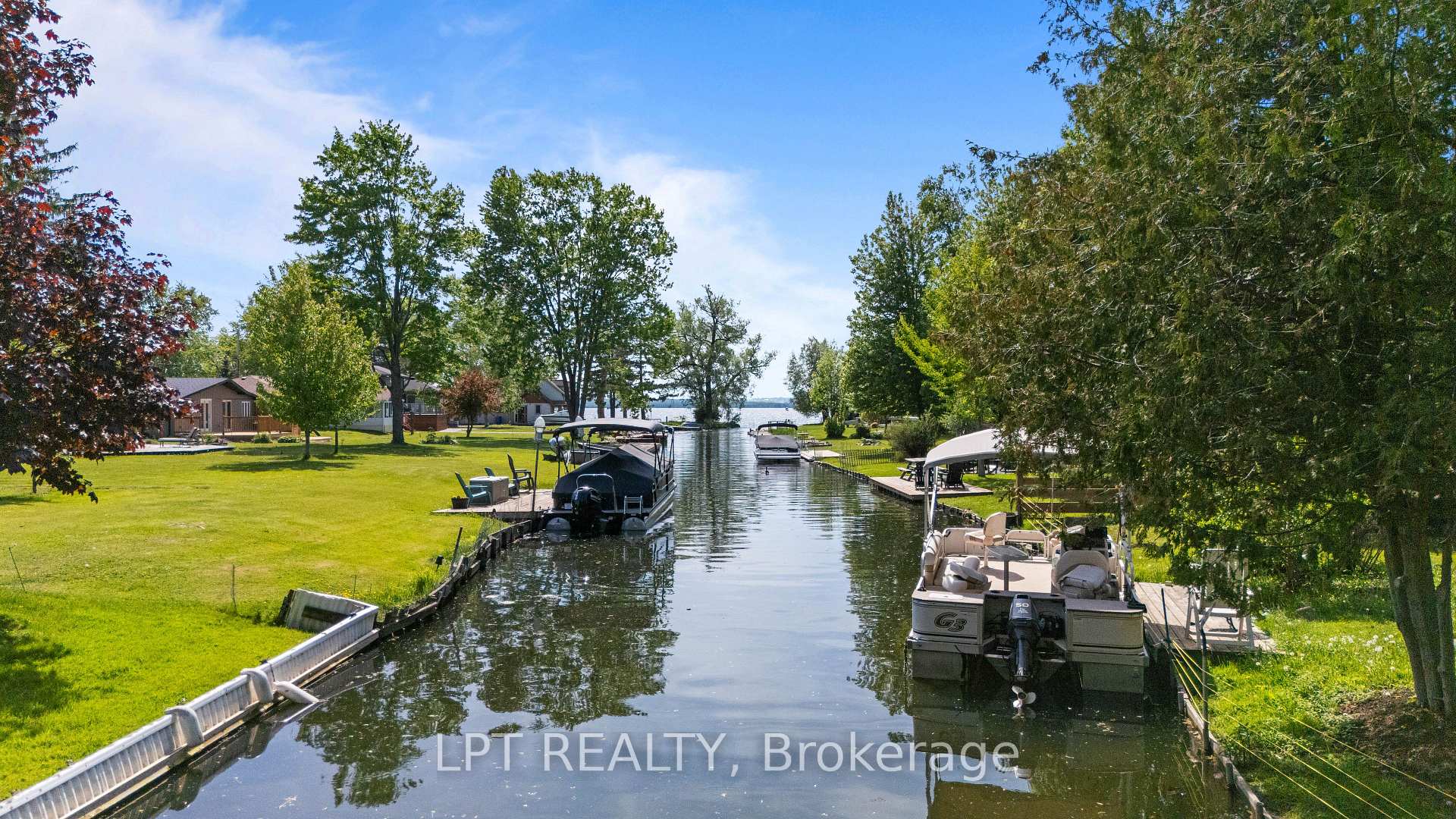 Photo 3 of 204A The Queensway, Georgina, Keswick North — HOMEH