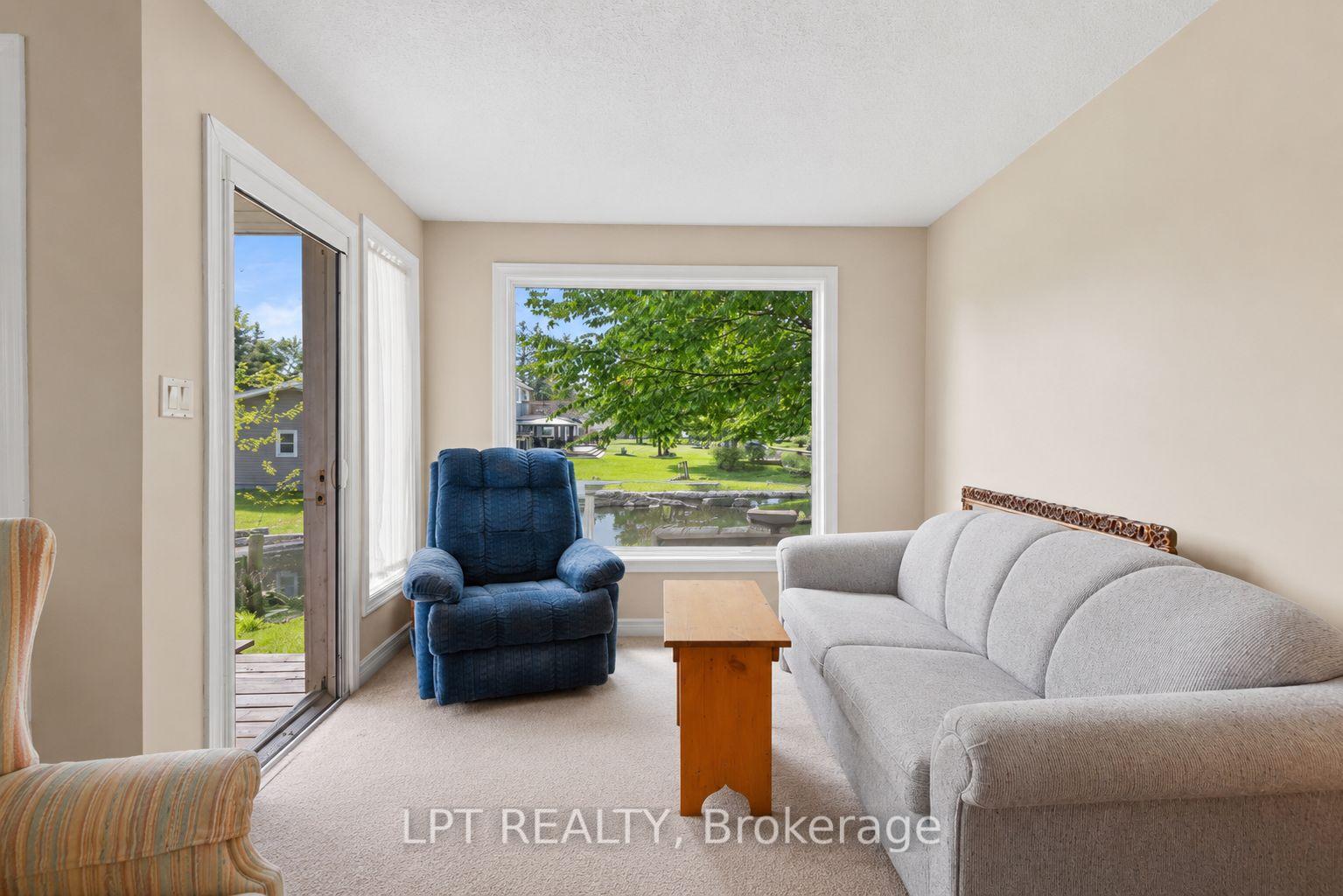 Photo 15 of 204A The Queensway, Georgina, Keswick North — HOMEH