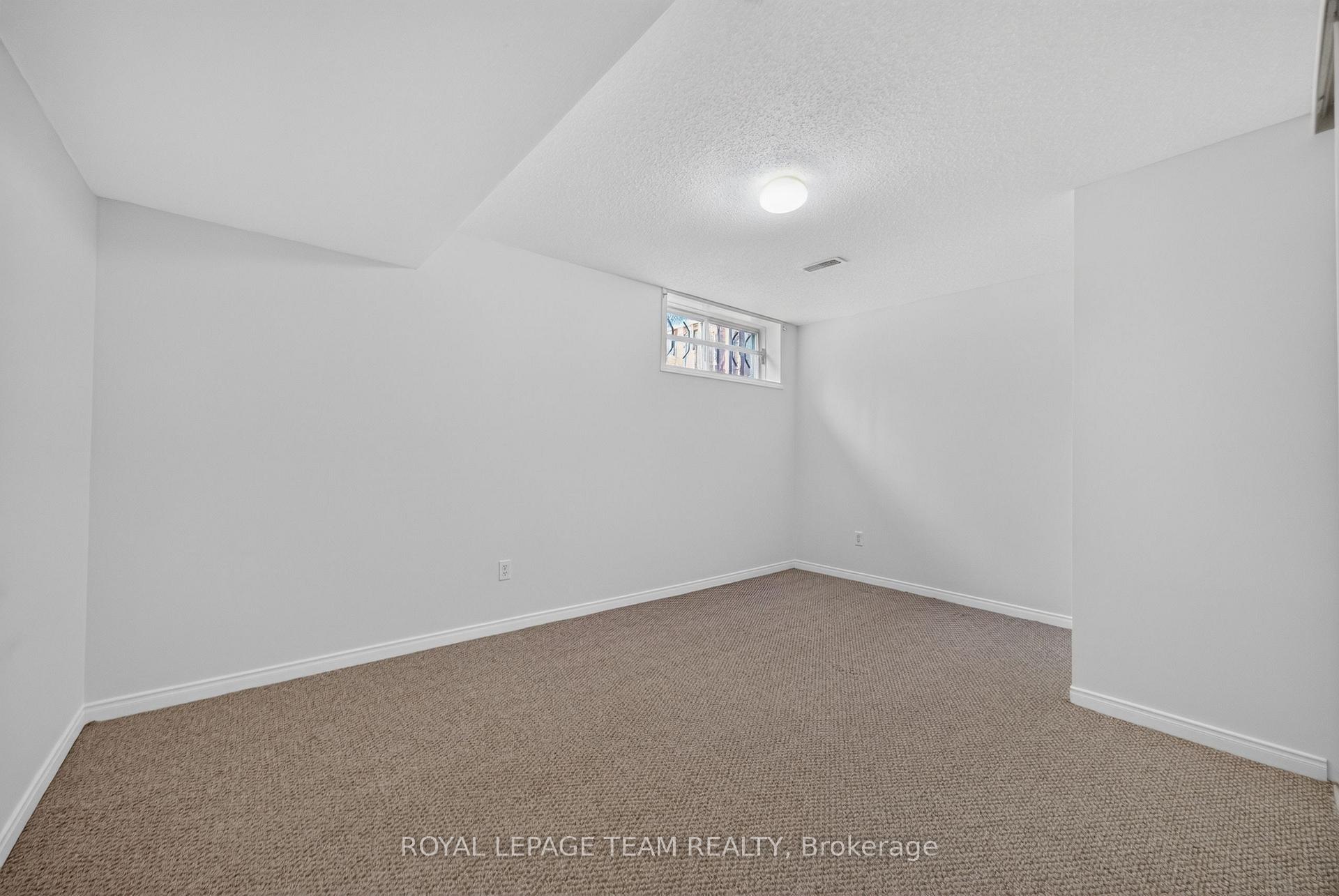 Photo 47 of 35 Billingham Crescent, Ottawa, Kanata - Morgan's Grant/South March — HOMEH