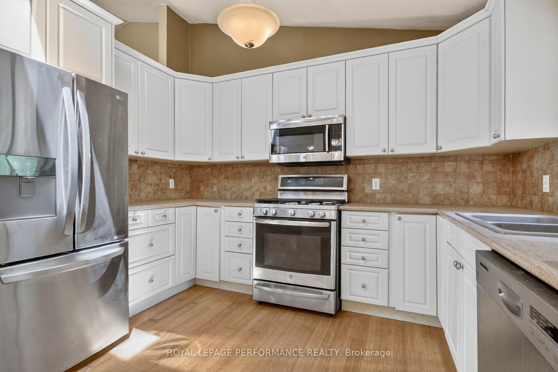 Photo 10 of 508 Maley Street, North Grenville, Kemptville — HOMEH
