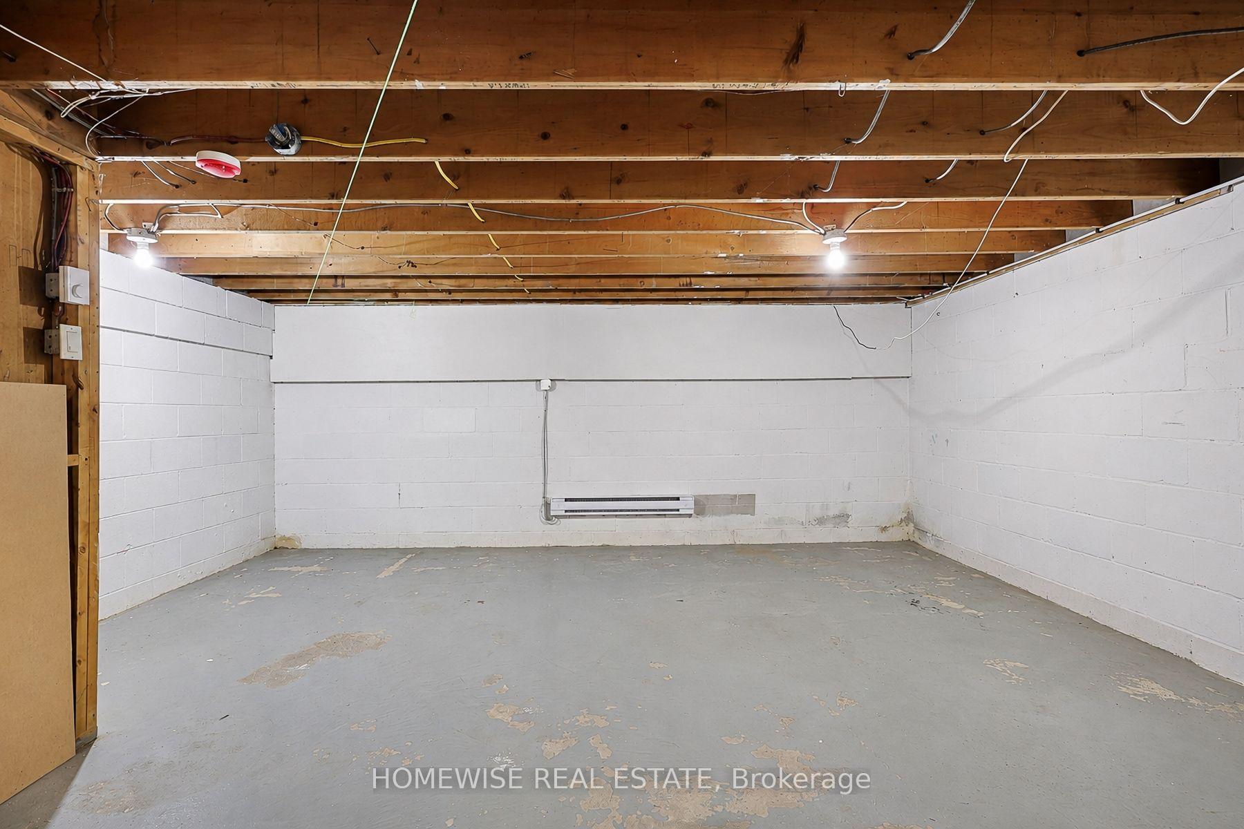 Photo 36 of Unit 40, 1350 Winding Trail, Mississauga, Applewood — HOMEH