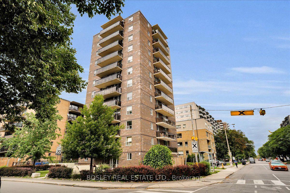 Photo of Unit 1102, 1145 Logan Avenue