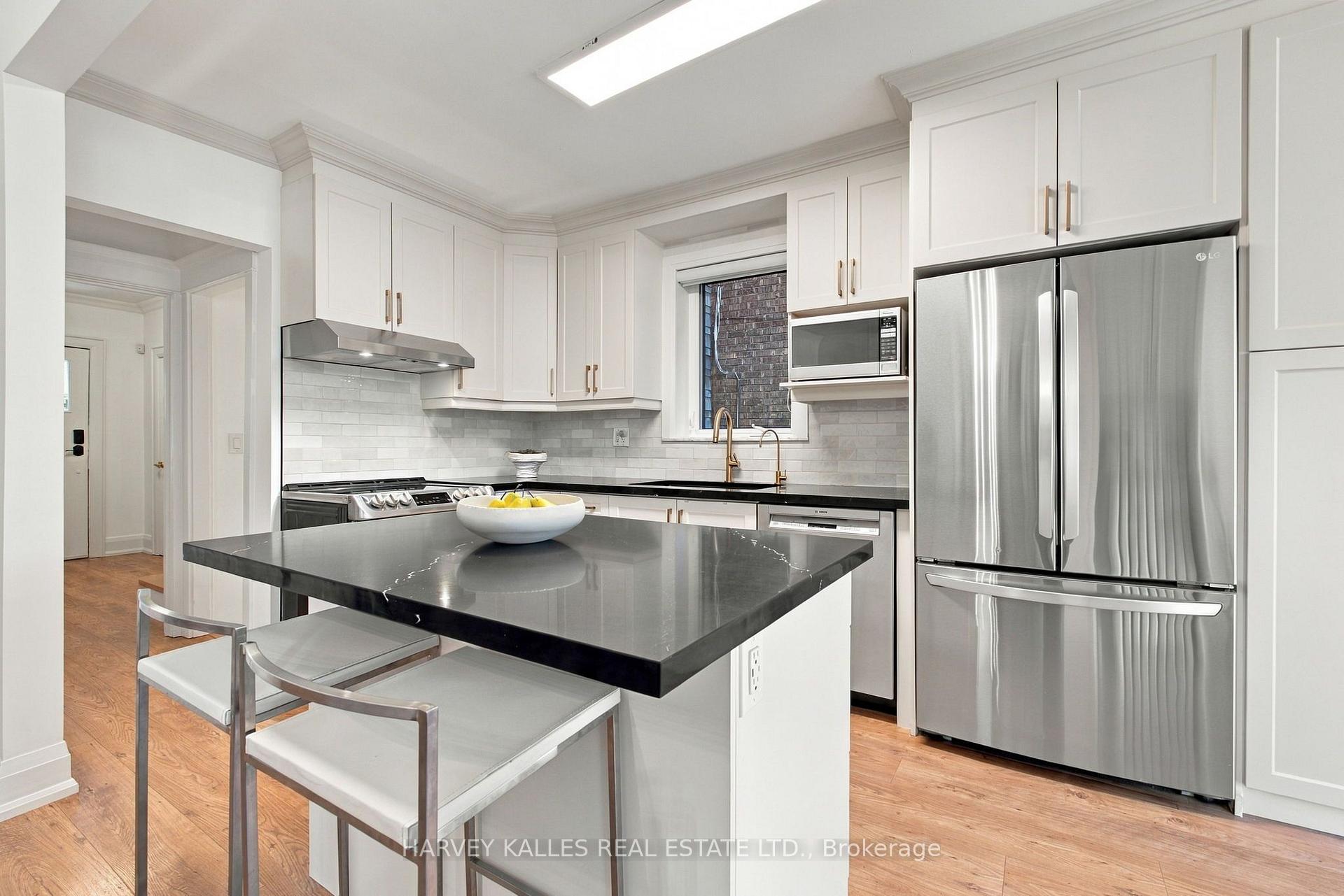 Photo 22 of 32 Crang Avenue, Toronto, Oakwood Village — HOMEH