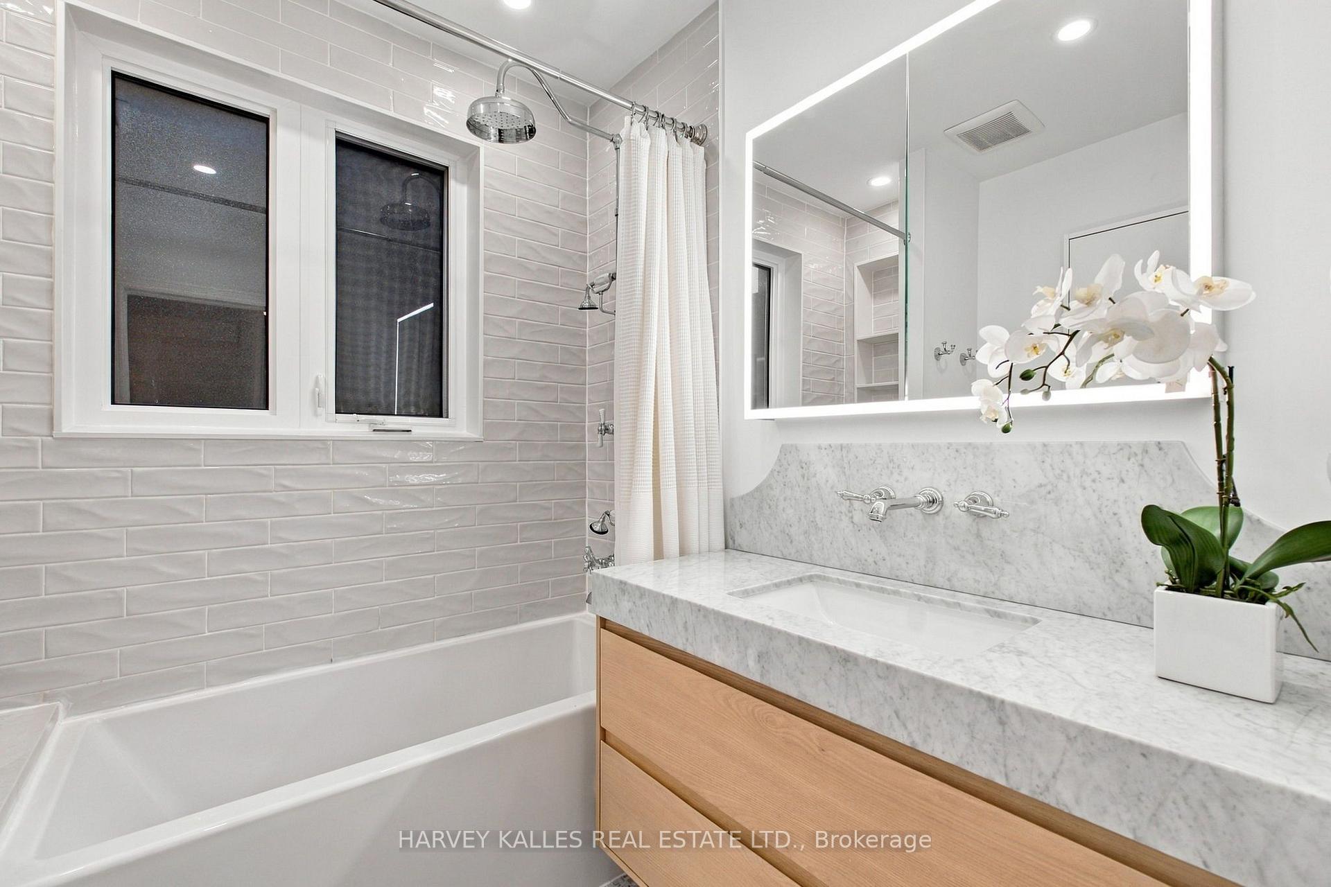 Photo 56 of 32 Crang Avenue, Toronto, Oakwood Village — HOMEH