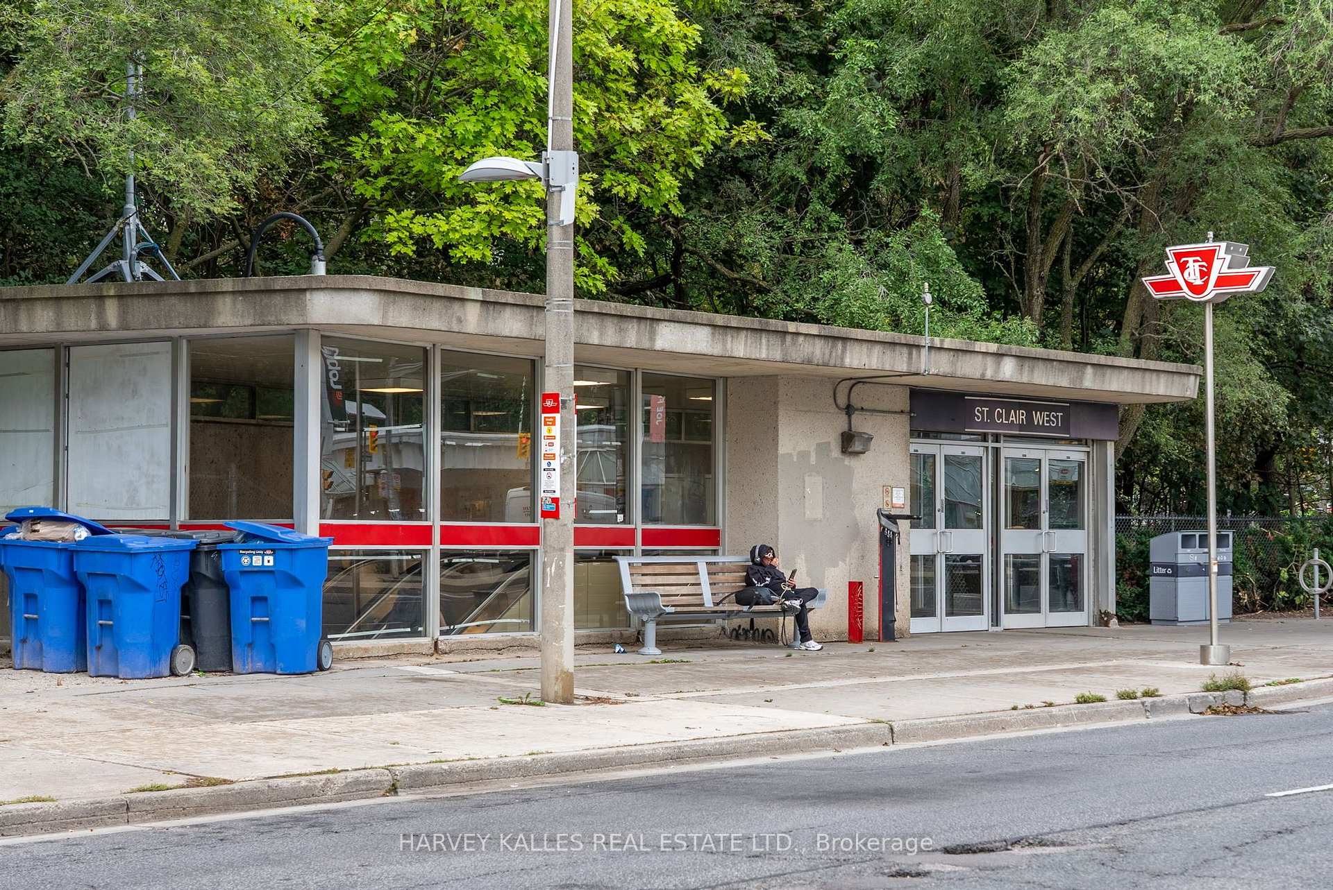 Photo 82 of 32 Crang Avenue, Toronto, Oakwood Village — HOMEH