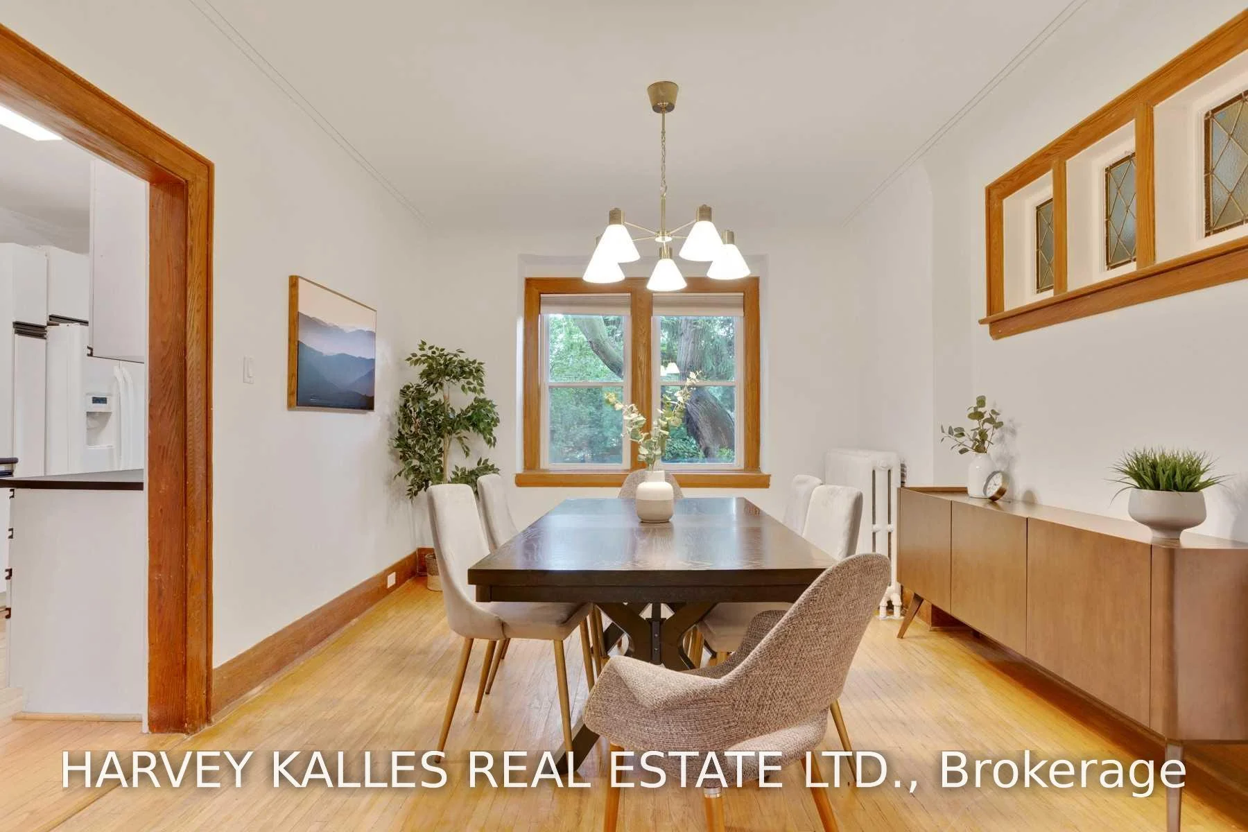 Photo 3 of 32 Crang Avenue, Toronto, Oakwood Village — HOMEH