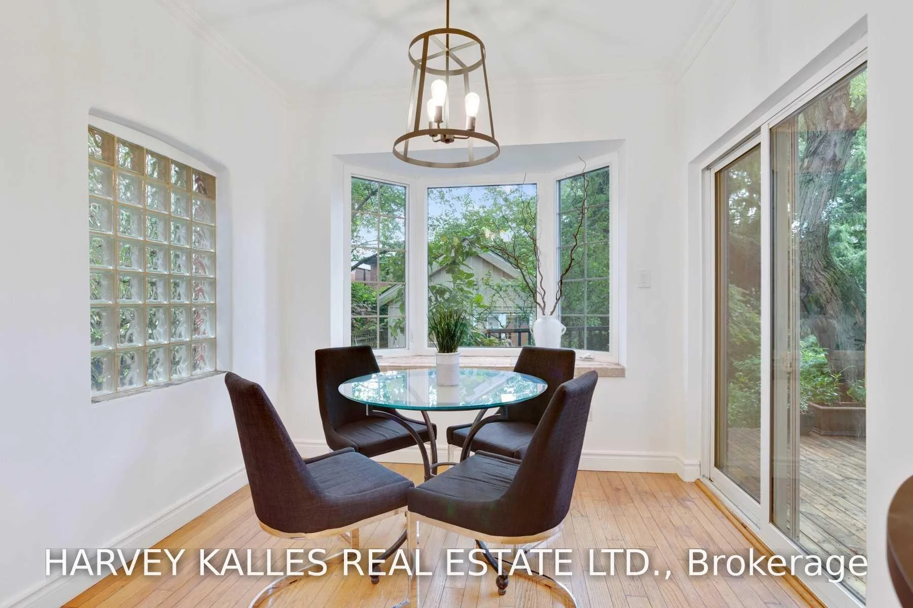 Photo 12 of 32 Crang Avenue, Toronto, Oakwood Village — HOMEH