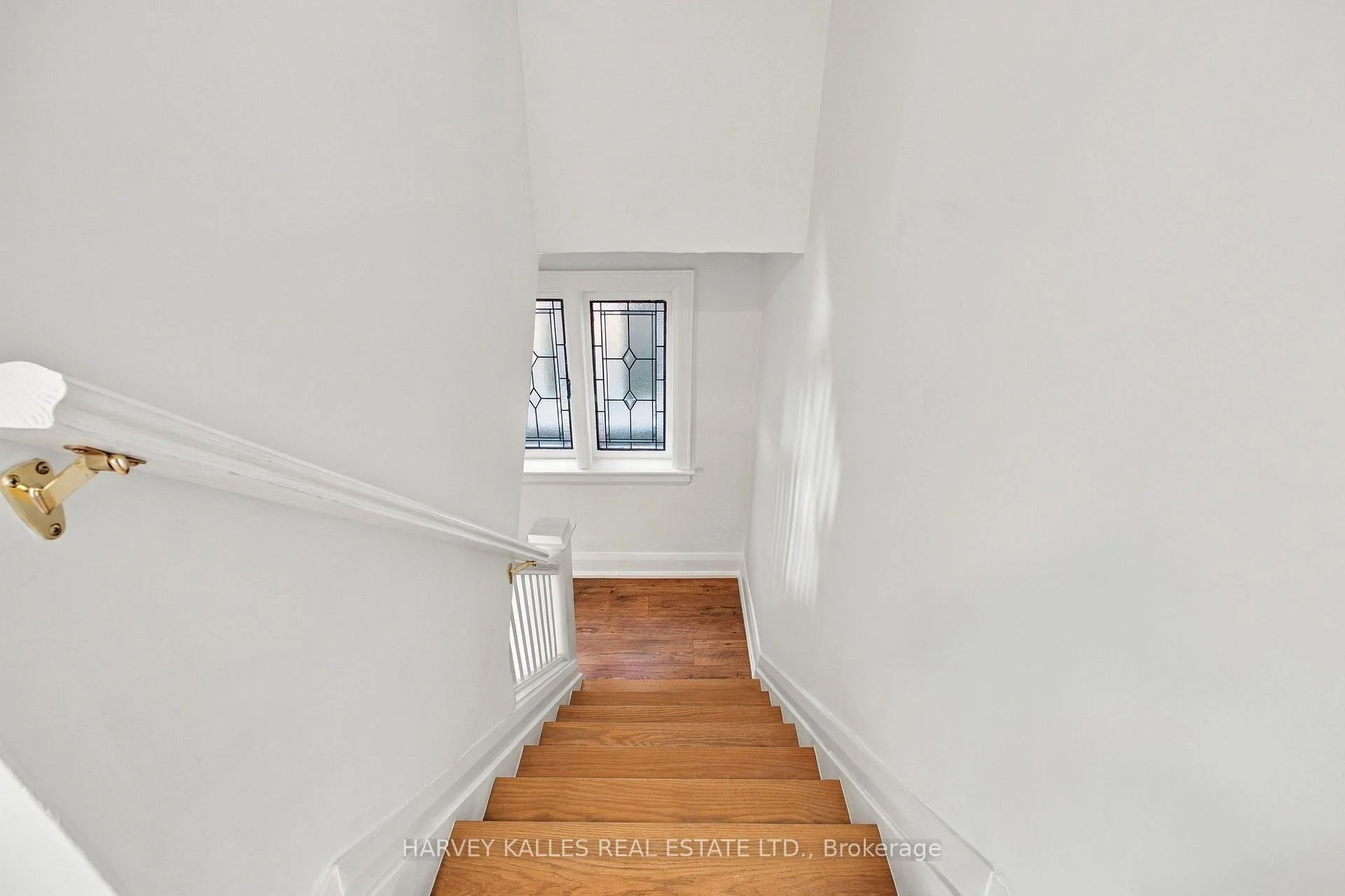 Photo 42 of 32 Crang Avenue, Toronto, Oakwood Village — HOMEH