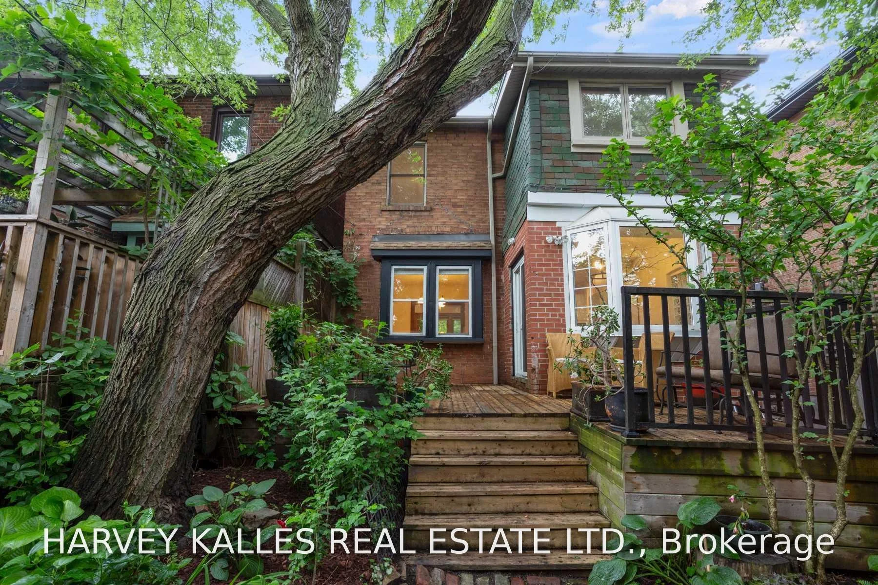 Photo 46 of 32 Crang Avenue, Toronto, Oakwood Village — HOMEH