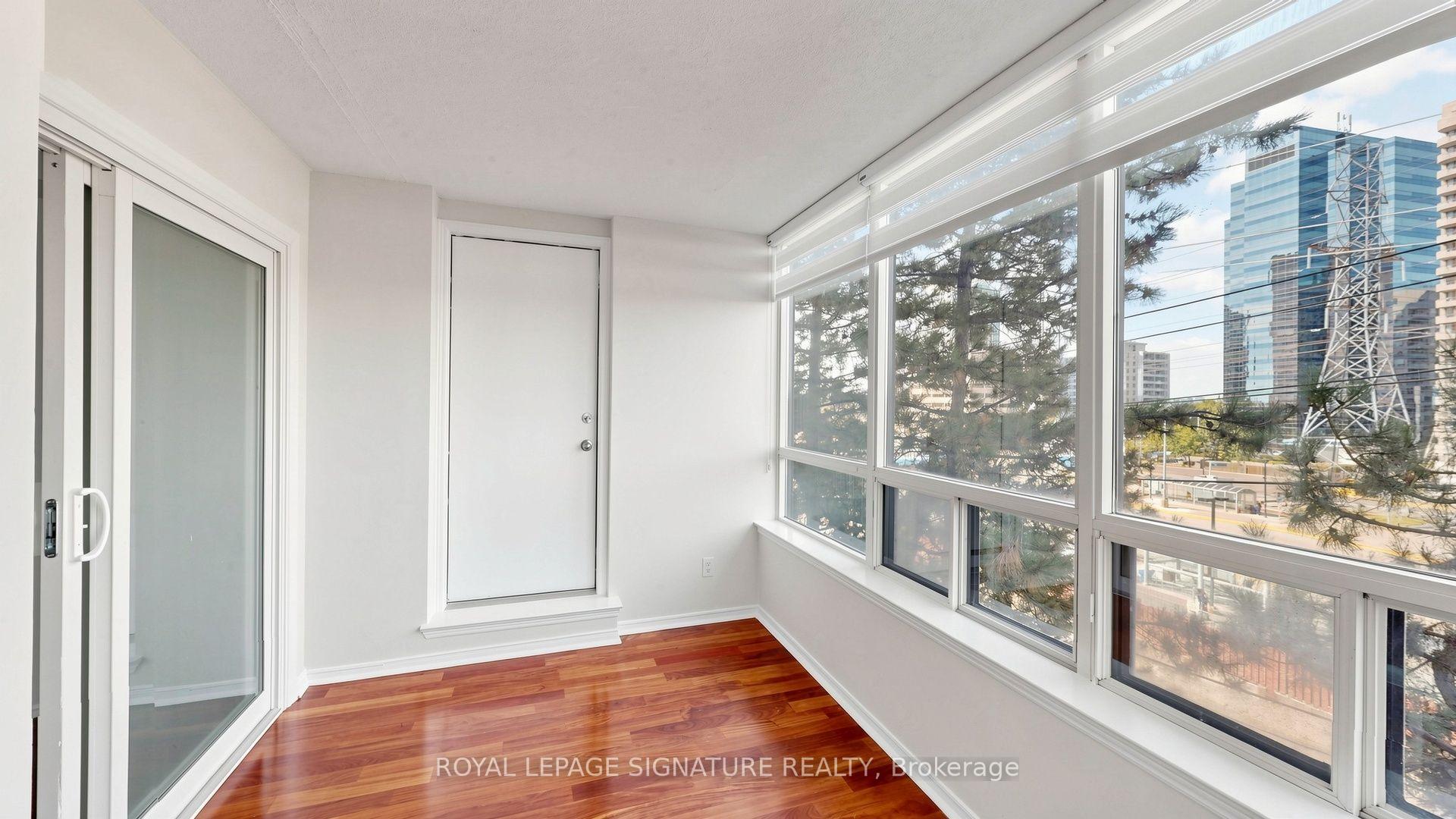 Photo 4 of Unit 411, 7 Bishop Avenue, North York, Newtonbrook East — HOMEH