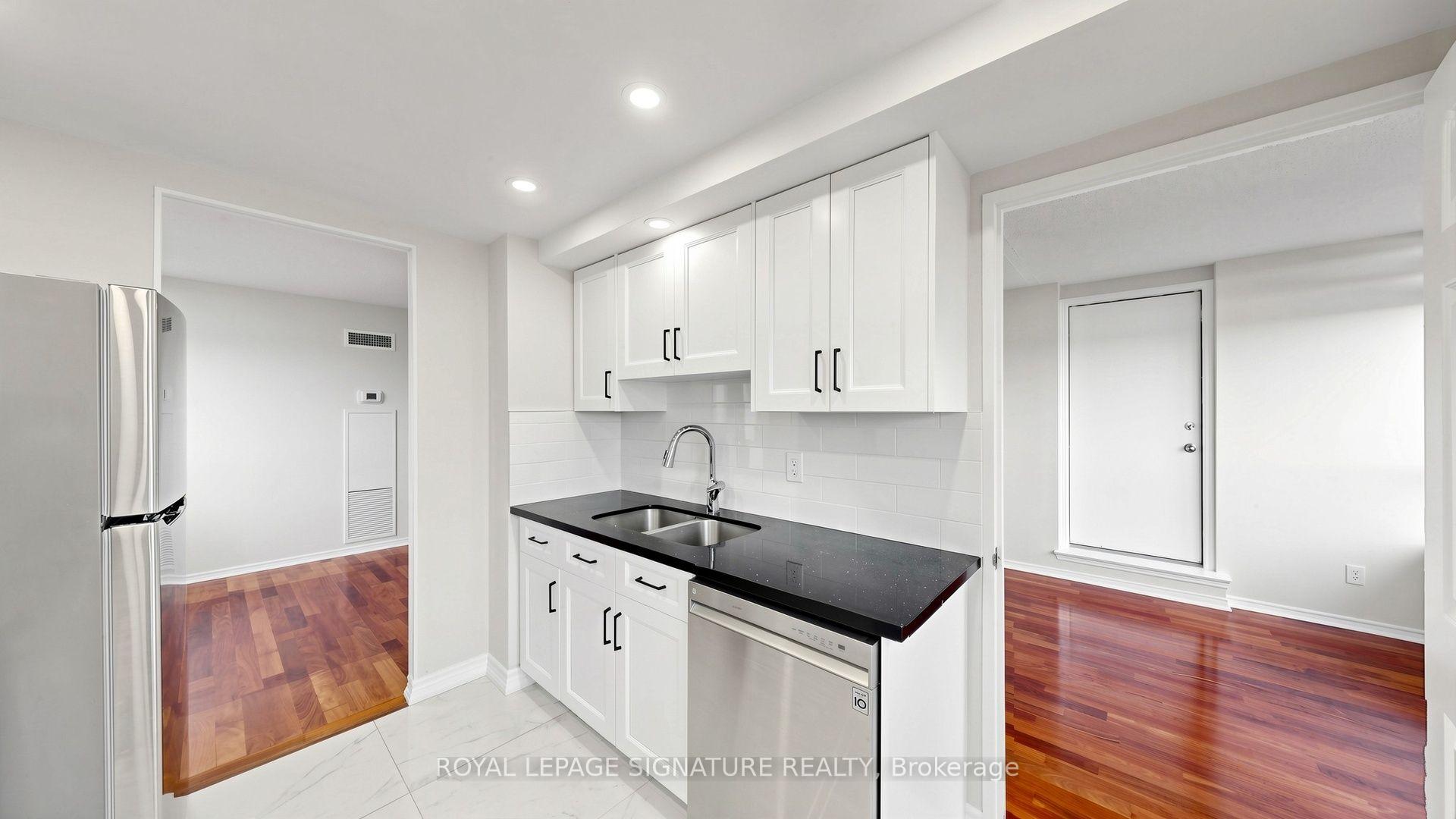 Photo 18 of Unit 411, 7 Bishop Avenue, North York, Newtonbrook East — HOMEH