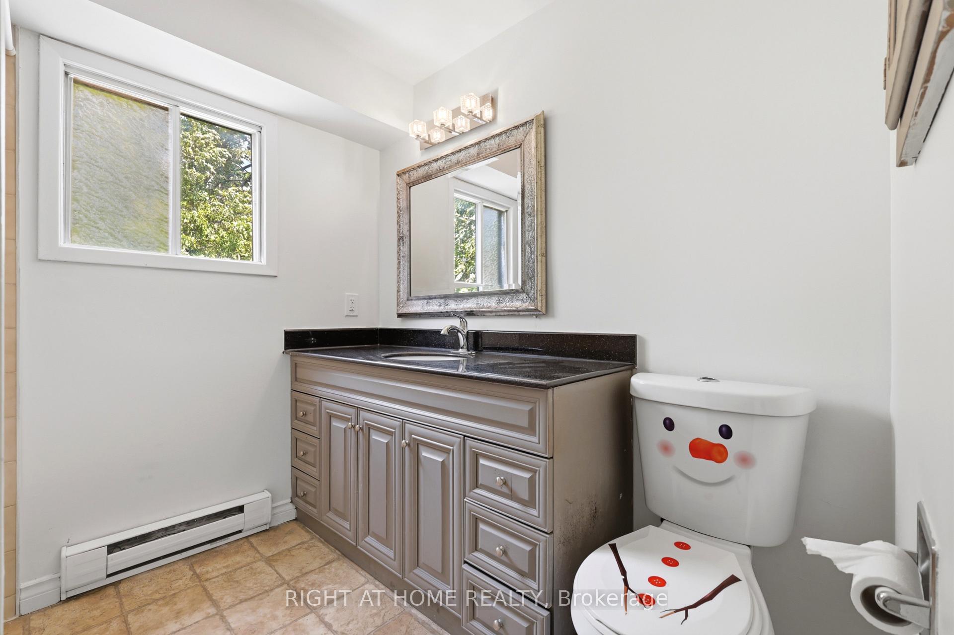 Photo 17 of 68 Overbank Drive, Oshawa, McLaughlin — HOMEH