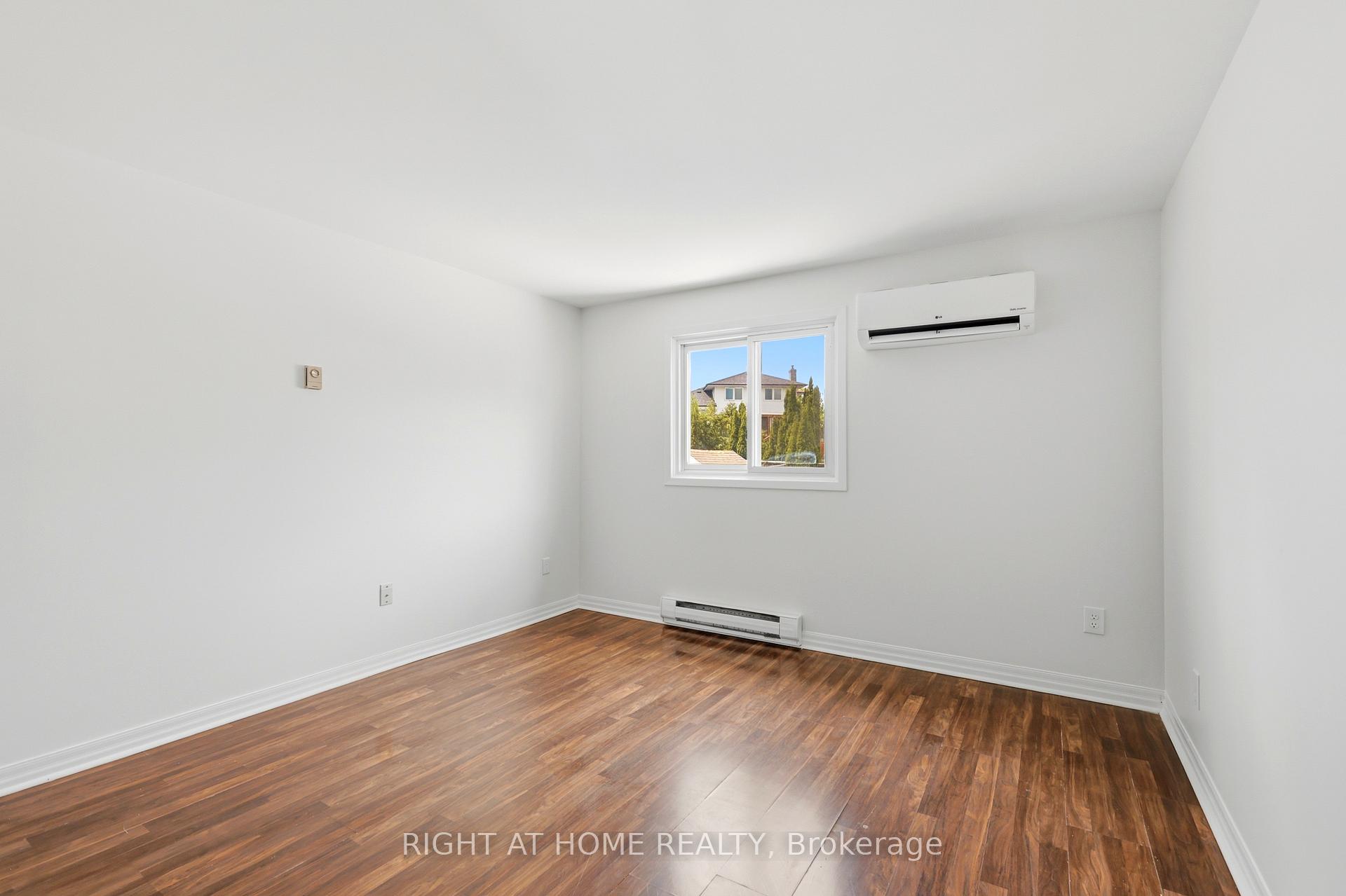 Photo 22 of 68 Overbank Drive, Oshawa, McLaughlin — HOMEH