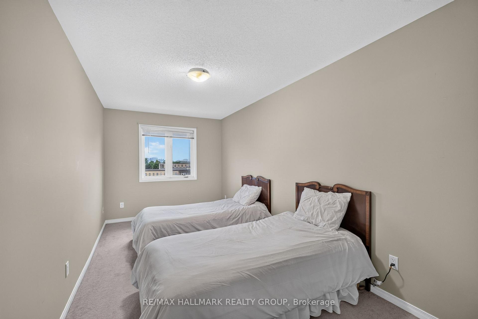 Photo 65 of 103 Tall Oak Private, Ottawa, Riverview Park — HOMEH