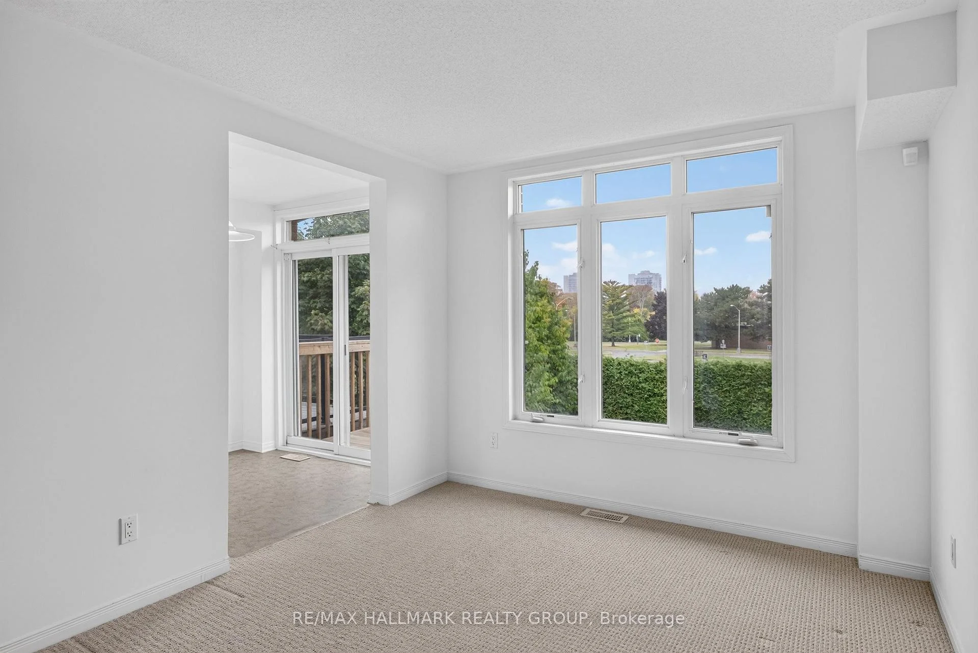 Photo 52 of 103 Tall Oak Private, Ottawa, Riverview Park — HOMEH
