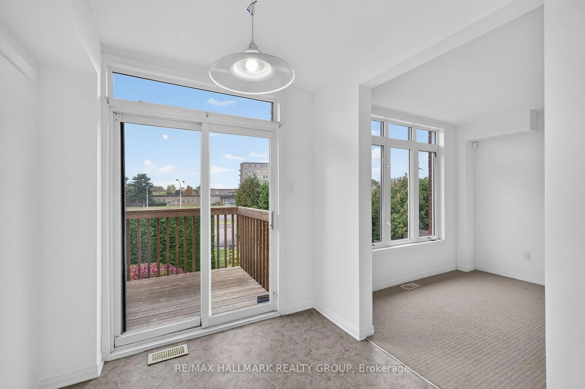 Photo 50 of 103 Tall Oak Private, Ottawa, Riverview Park — HOMEH