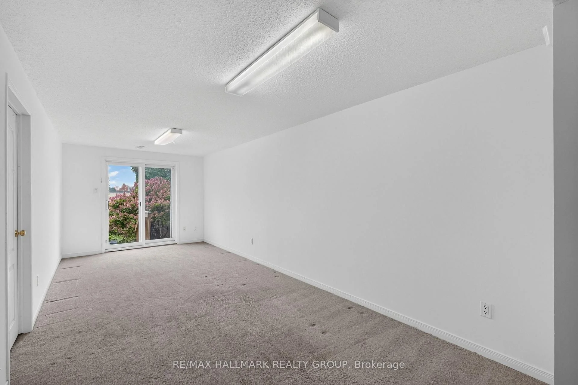Photo 58 of 103 Tall Oak Private, Ottawa, Riverview Park — HOMEH