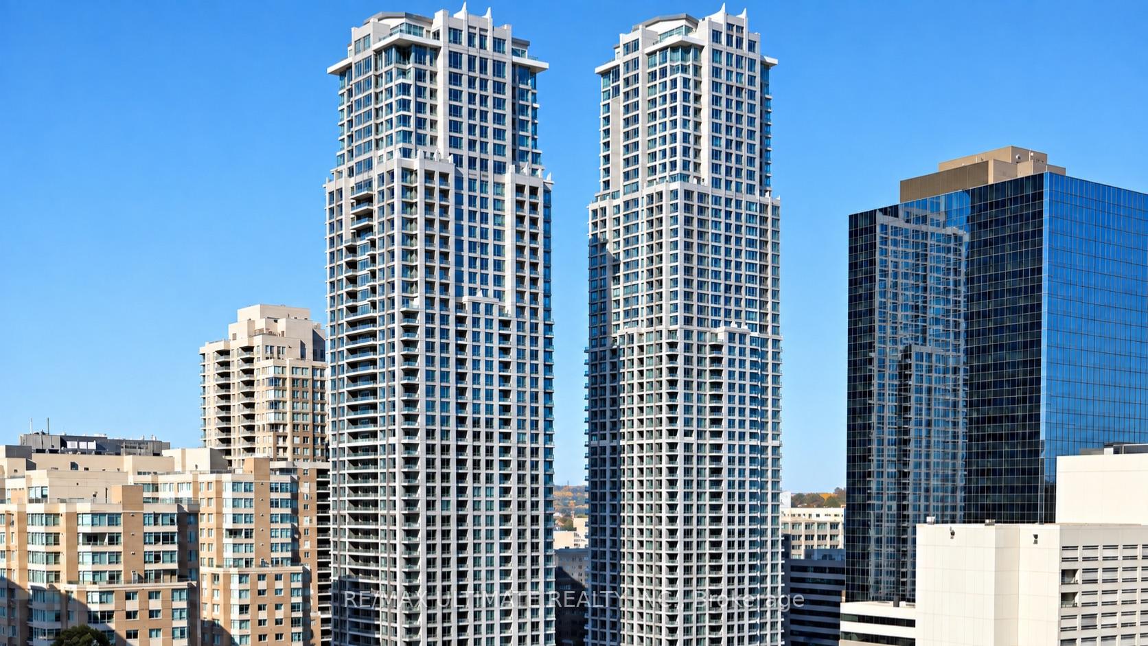 Photo of Unit 4212, 761 Bay Street