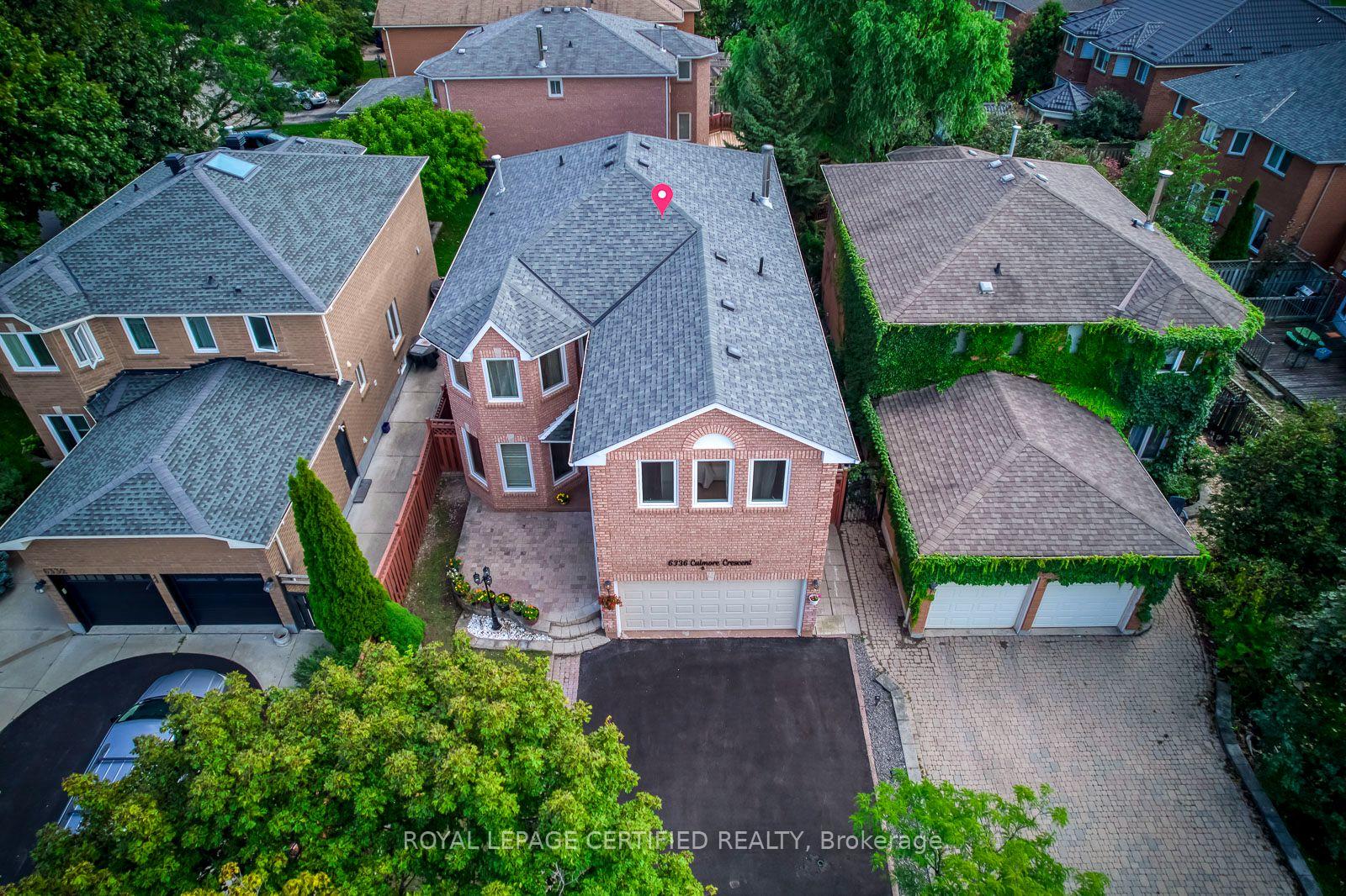 Photo 3 of 6336 Culmore Crescent, Mississauga, East Credit — HOMEH