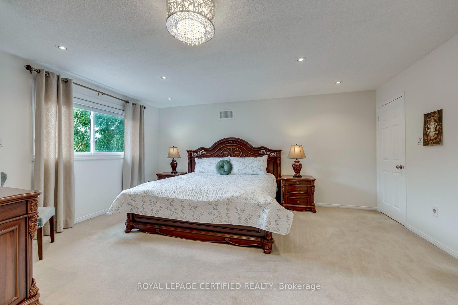 Photo 25 of 6336 Culmore Crescent, Mississauga, East Credit — HOMEH