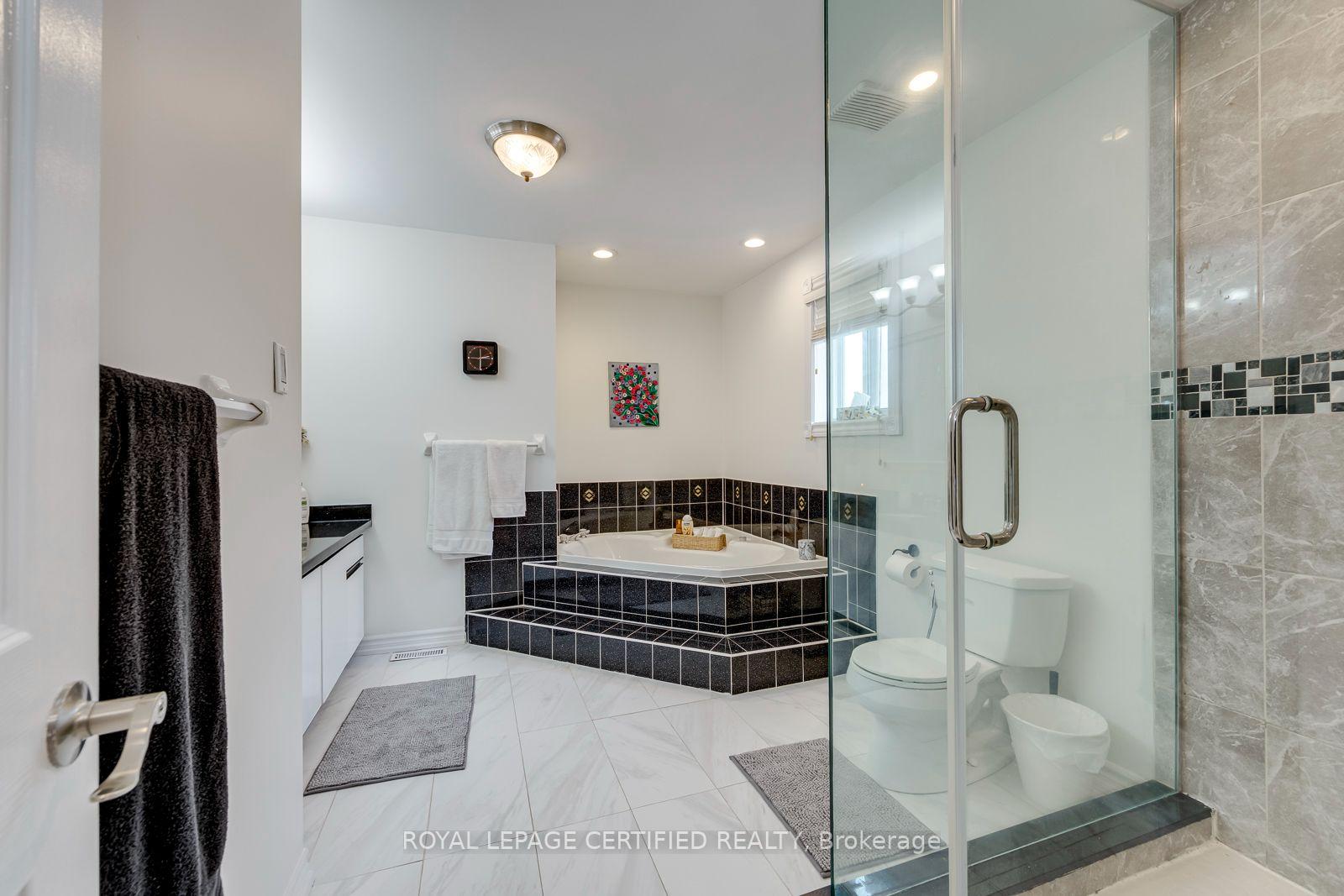 Photo 26 of 6336 Culmore Crescent, Mississauga, East Credit — HOMEH