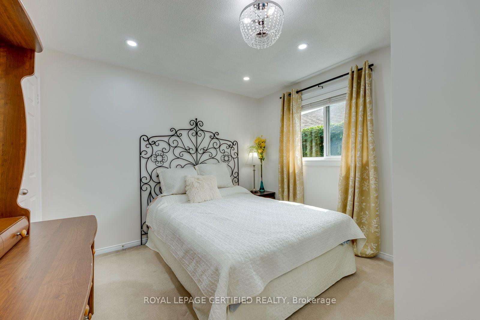 Photo 28 of 6336 Culmore Crescent, Mississauga, East Credit — HOMEH