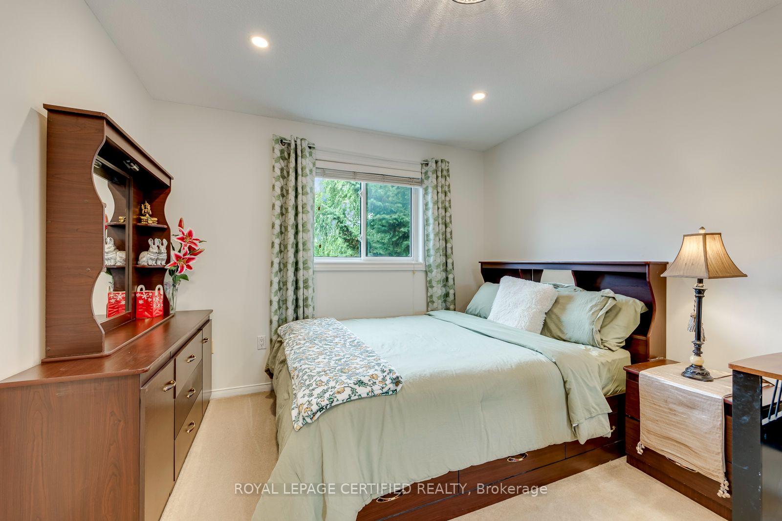 Photo 32 of 6336 Culmore Crescent, Mississauga, East Credit — HOMEH