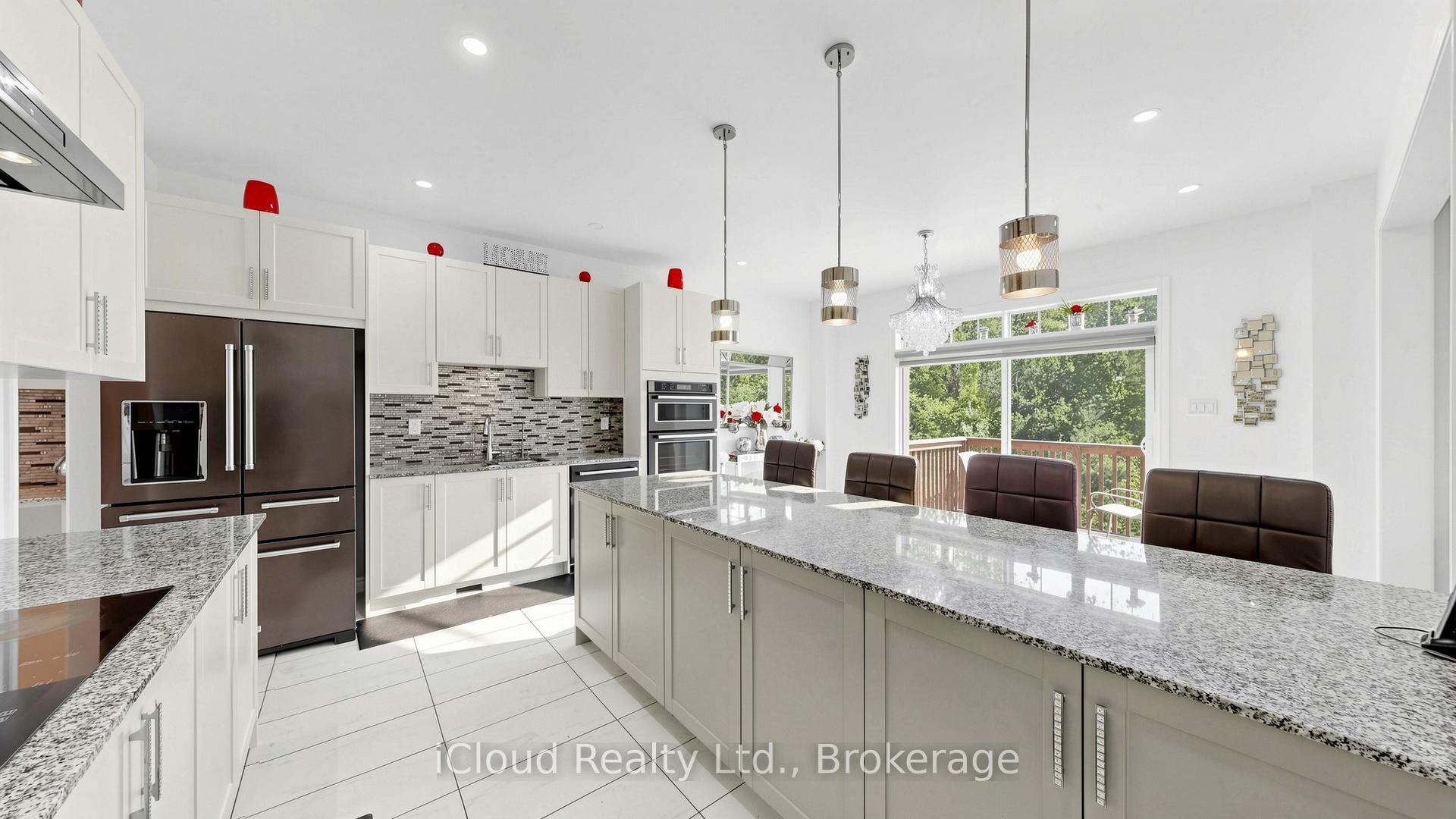 Photo 14 of 193 Thornbush Boulevard E, Brampton, Northwest Brampton — HOMEH