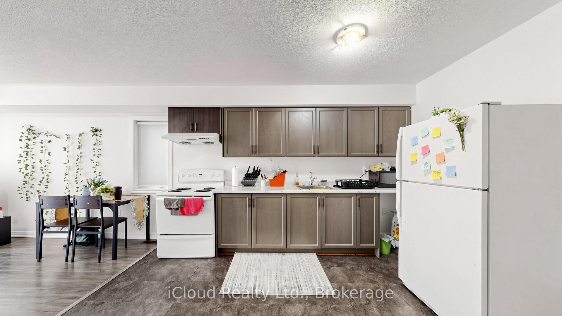 Photo 37 of 193 Thornbush Boulevard E, Brampton, Northwest Brampton — HOMEH