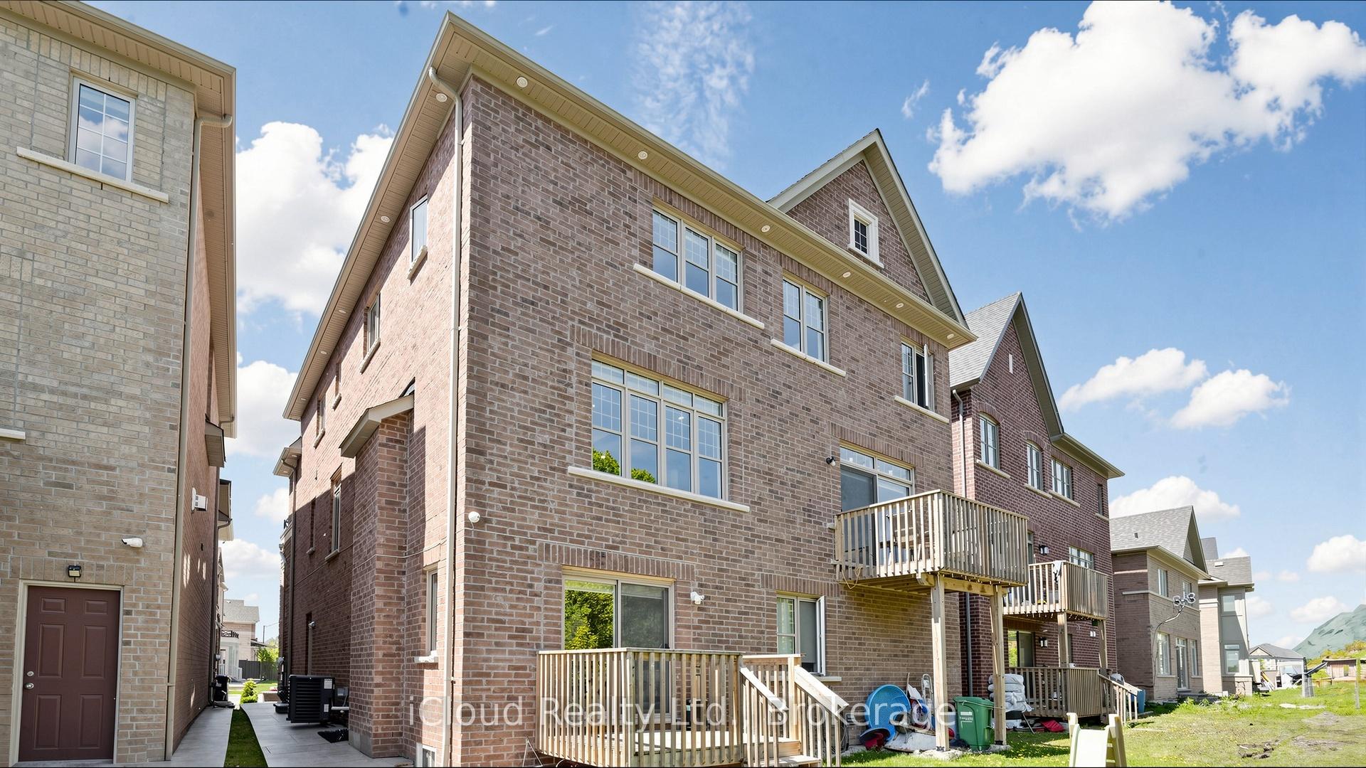 Photo 45 of 193 Thornbush Boulevard E, Brampton, Northwest Brampton — HOMEH