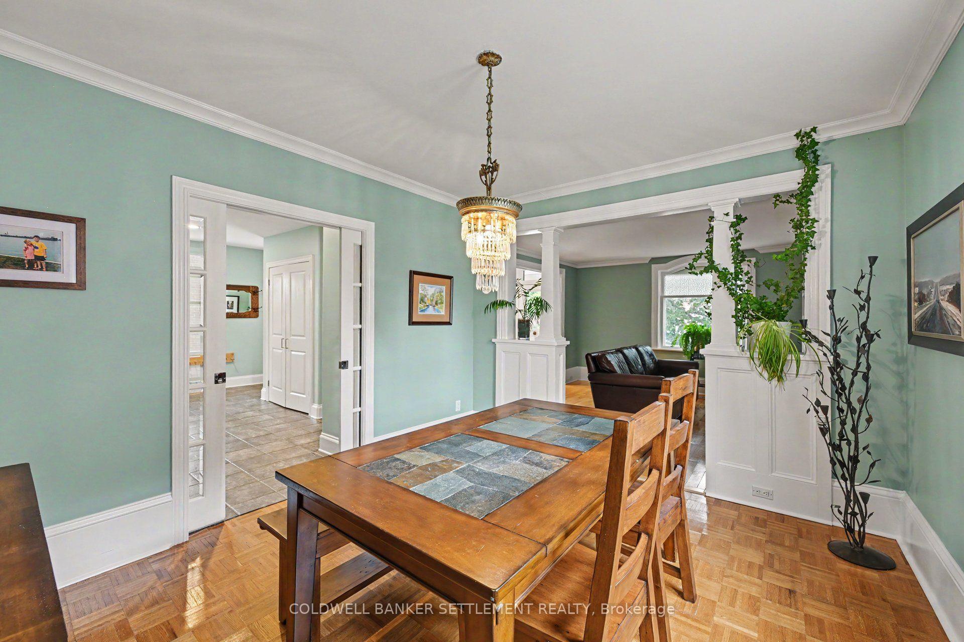 Photo 17 of 46 Brock Street S, Perth, Perth — HOMEH