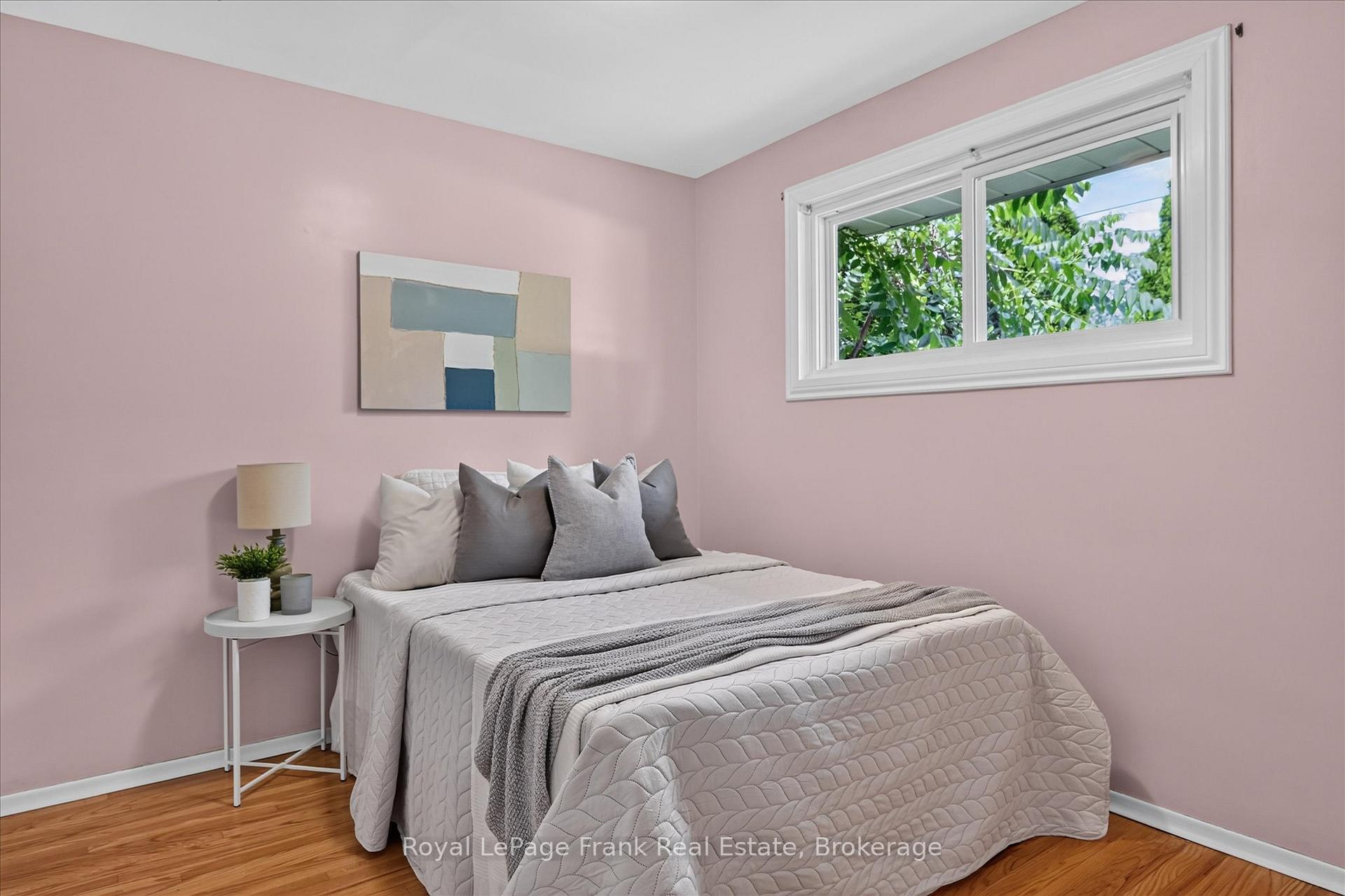 Photo 21 of 870 Hemlock Street, Peterborough, Northcrest Ward 5 — HOMEH