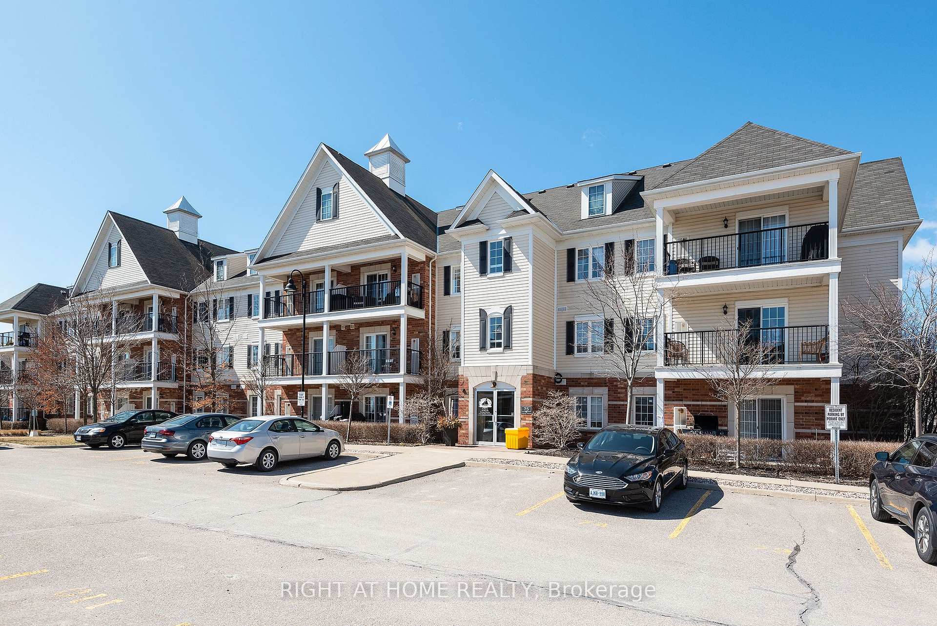 Photo of Unit 308, 75 Shipway Avenue