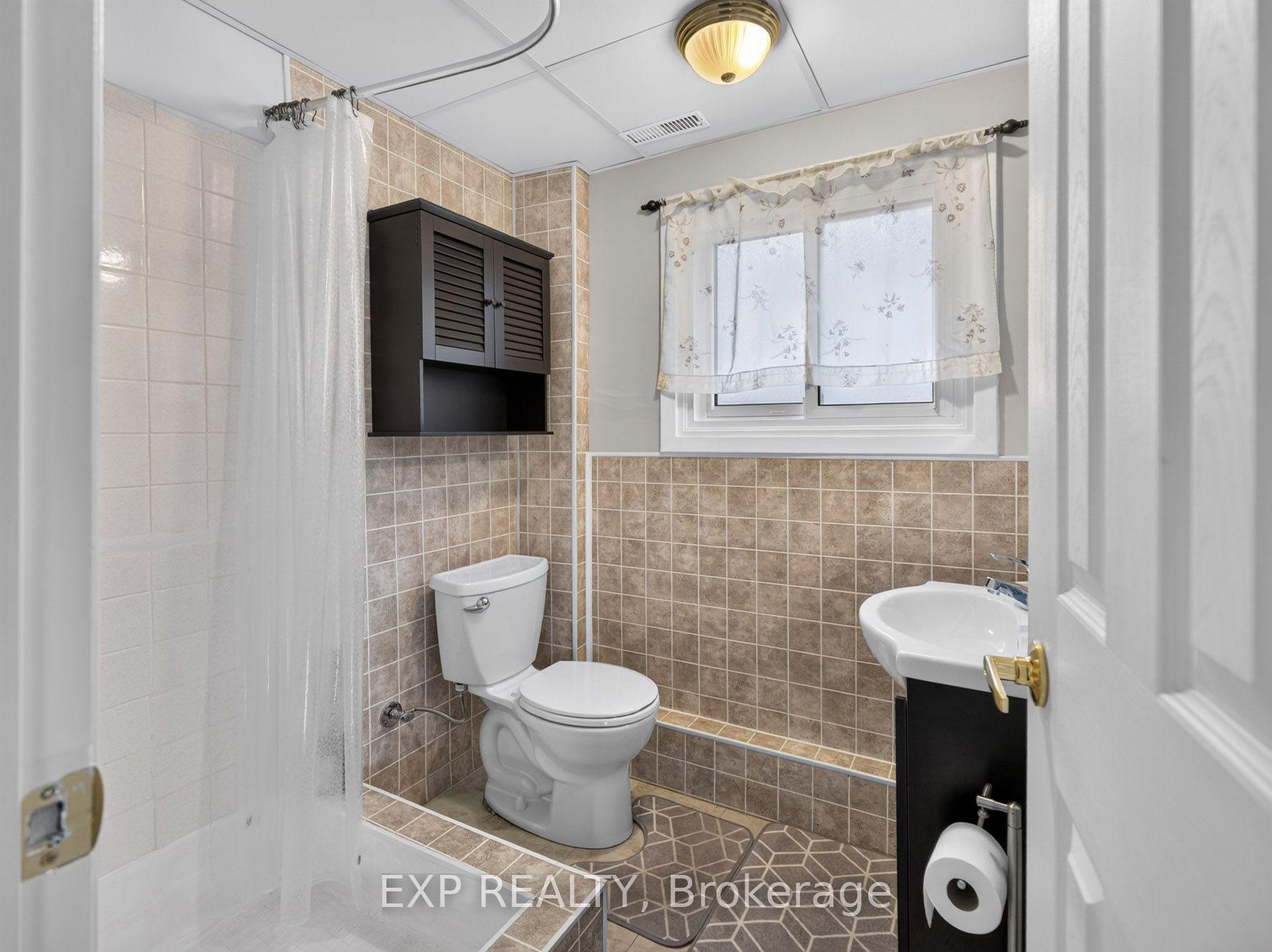 Photo 26 of 4543 Montrose Road, Niagara Falls, Ascot — HOMEH