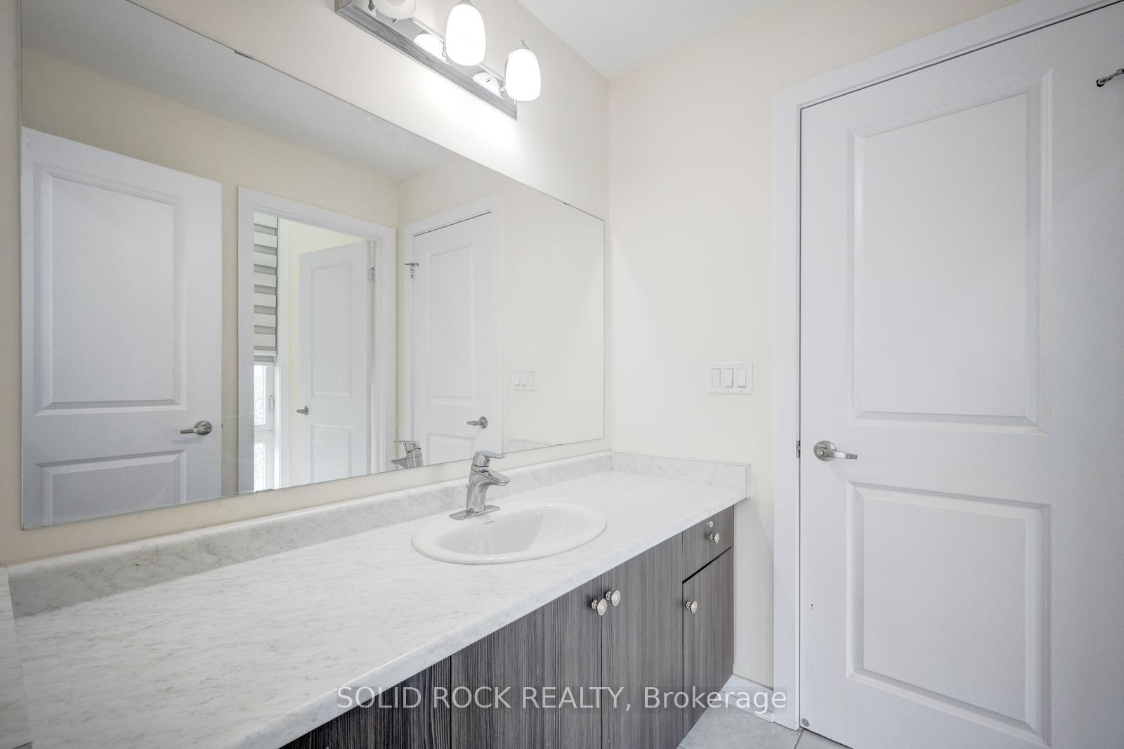 Photo 15 of 93 Parity Road, Brampton, Credit Valley — HOMEH