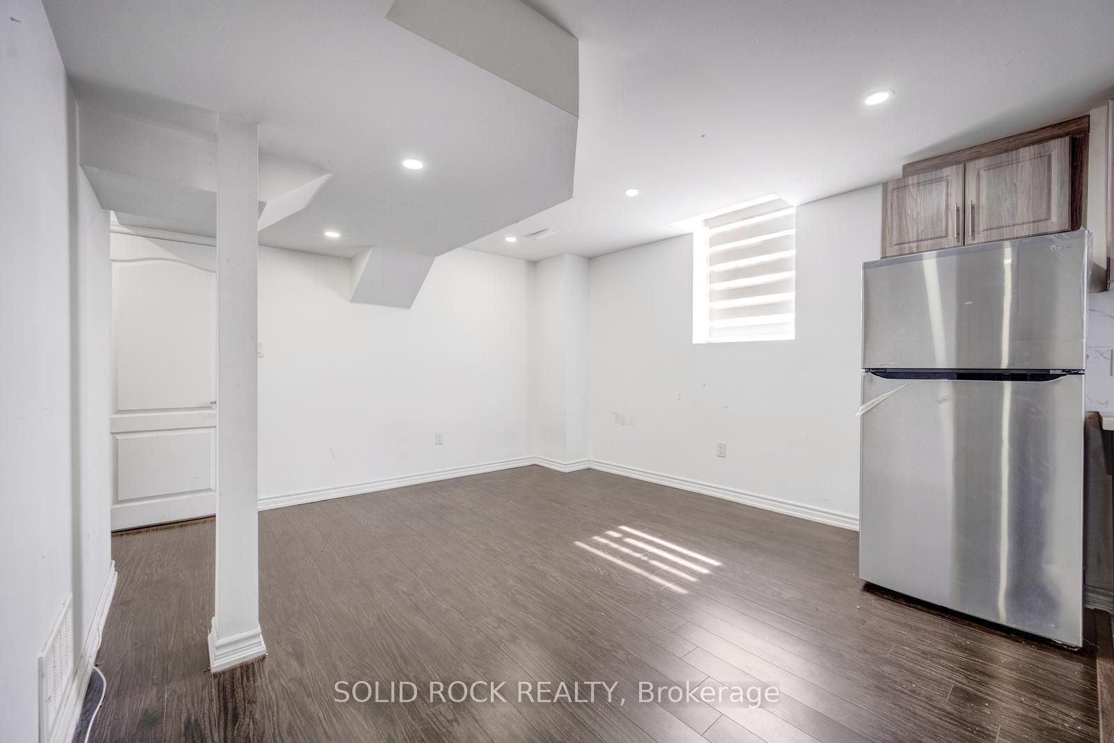 Photo 18 of 93 Parity Road, Brampton, Credit Valley — HOMEH
