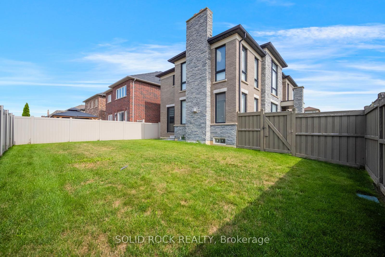 Photo 25 of 93 Parity Road, Brampton, Credit Valley — HOMEH