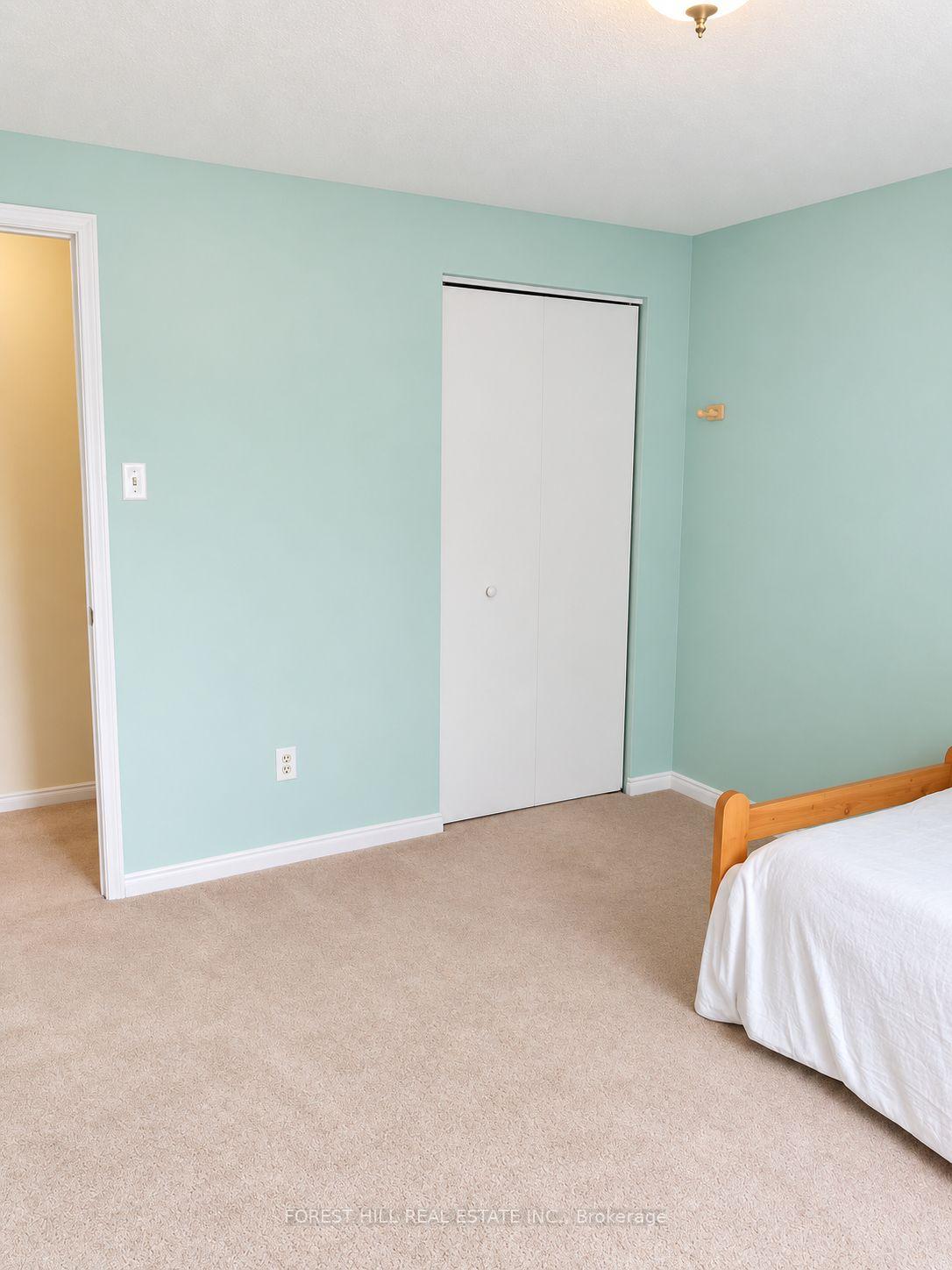 Photo 23 of Unit 10, 1294 Byron Baseline Road, London, South K — HOMEH