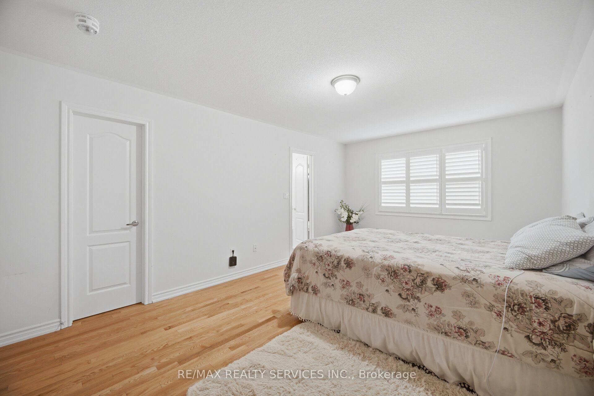 Photo 24 of 25 Yately Street, Brampton, Northwest Brampton — HOMEH