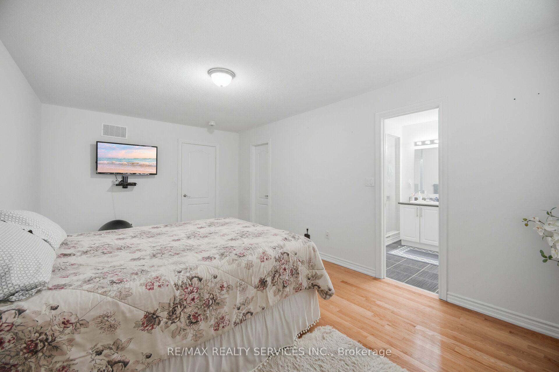 Photo 25 of 25 Yately Street, Brampton, Northwest Brampton — HOMEH