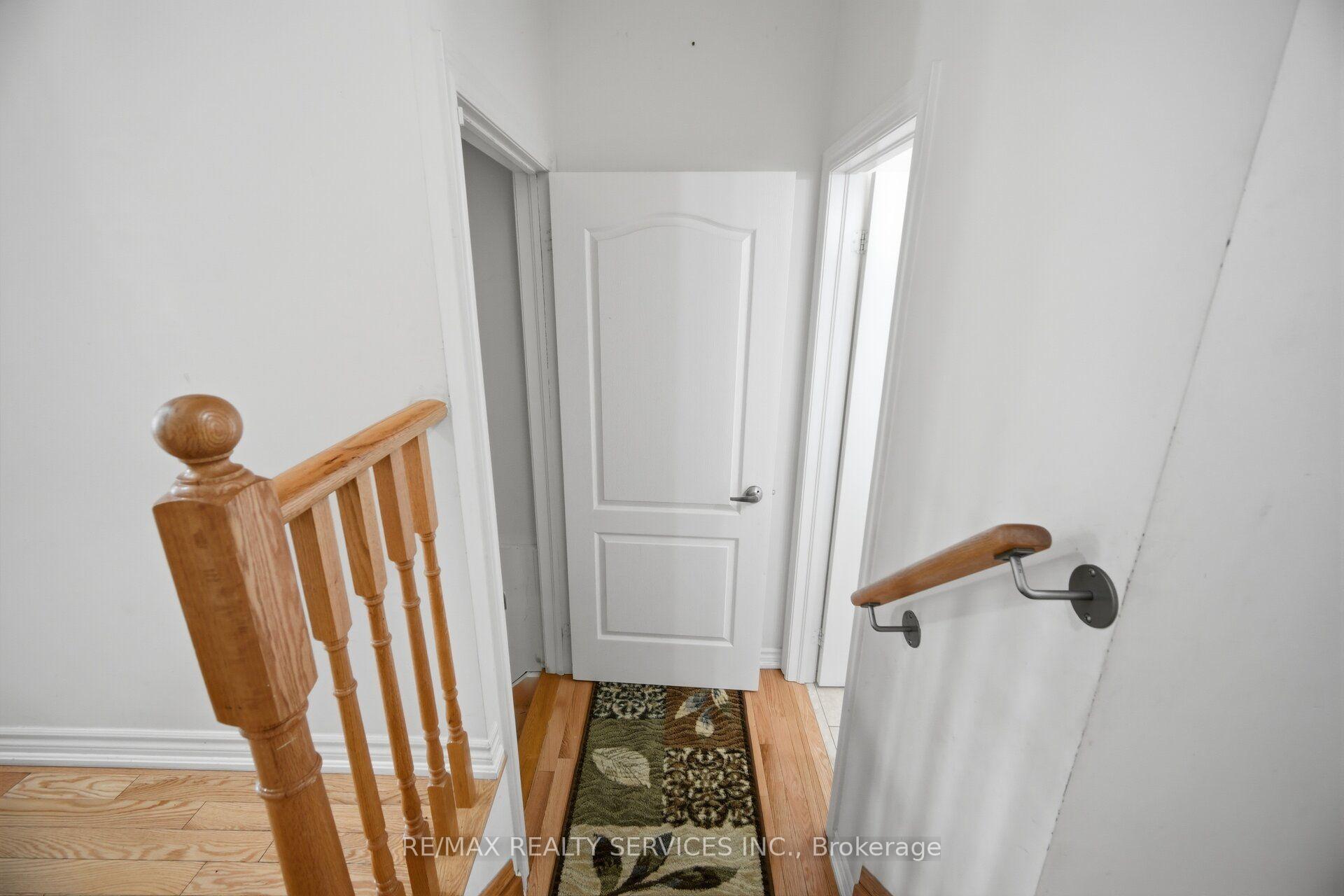 Photo 36 of 25 Yately Street, Brampton, Northwest Brampton — HOMEH