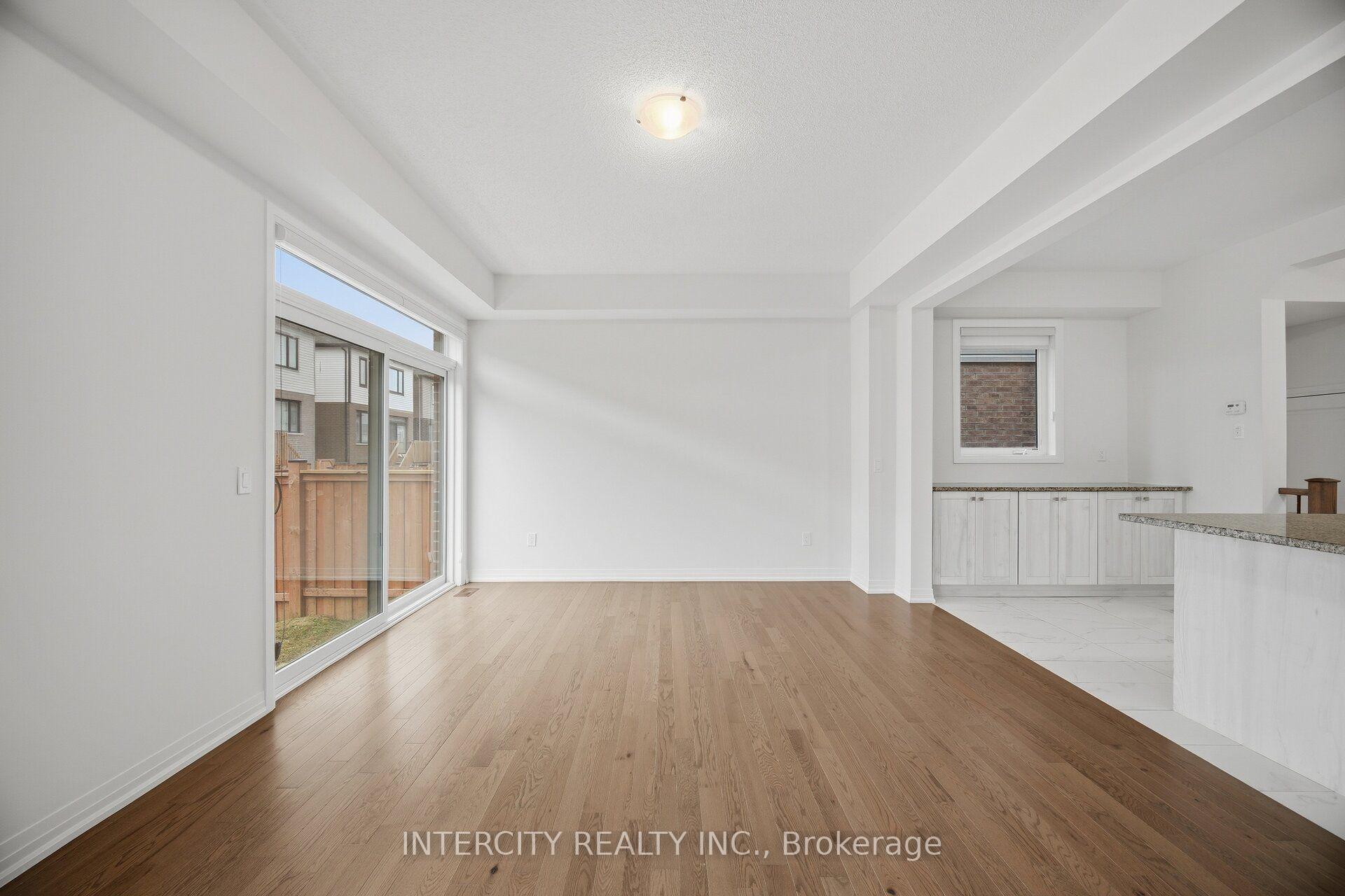Photo 16 of 23 Weylie Street, Hamilton, Mount Hope — HOMEH